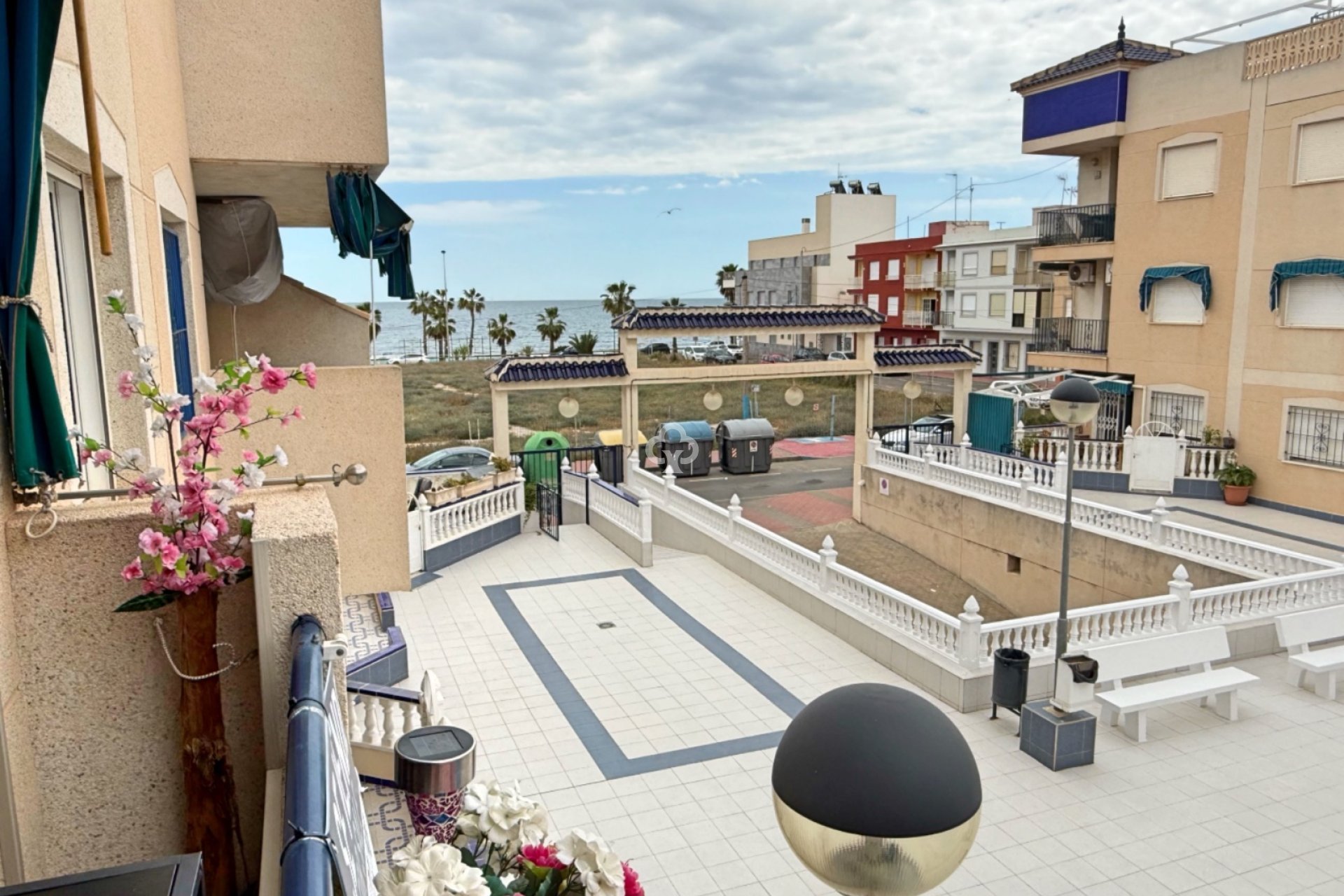 Resale - Apartment / flat -
Torrevieja - El Acequión - Los Náufragos