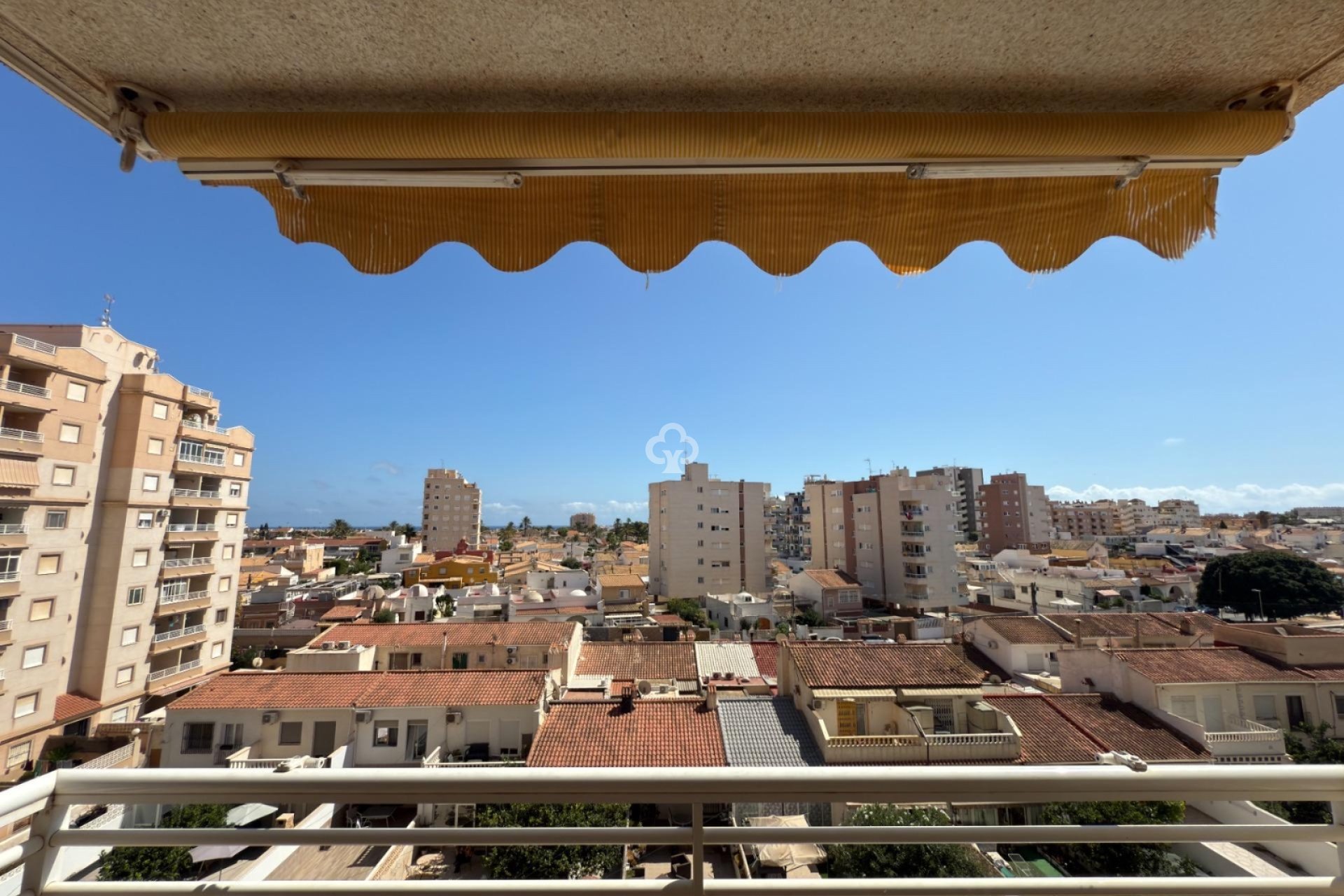 Resale - Apartment / flat -
Torrevieja - Nueva Torrevieja - Aguas Nuevas