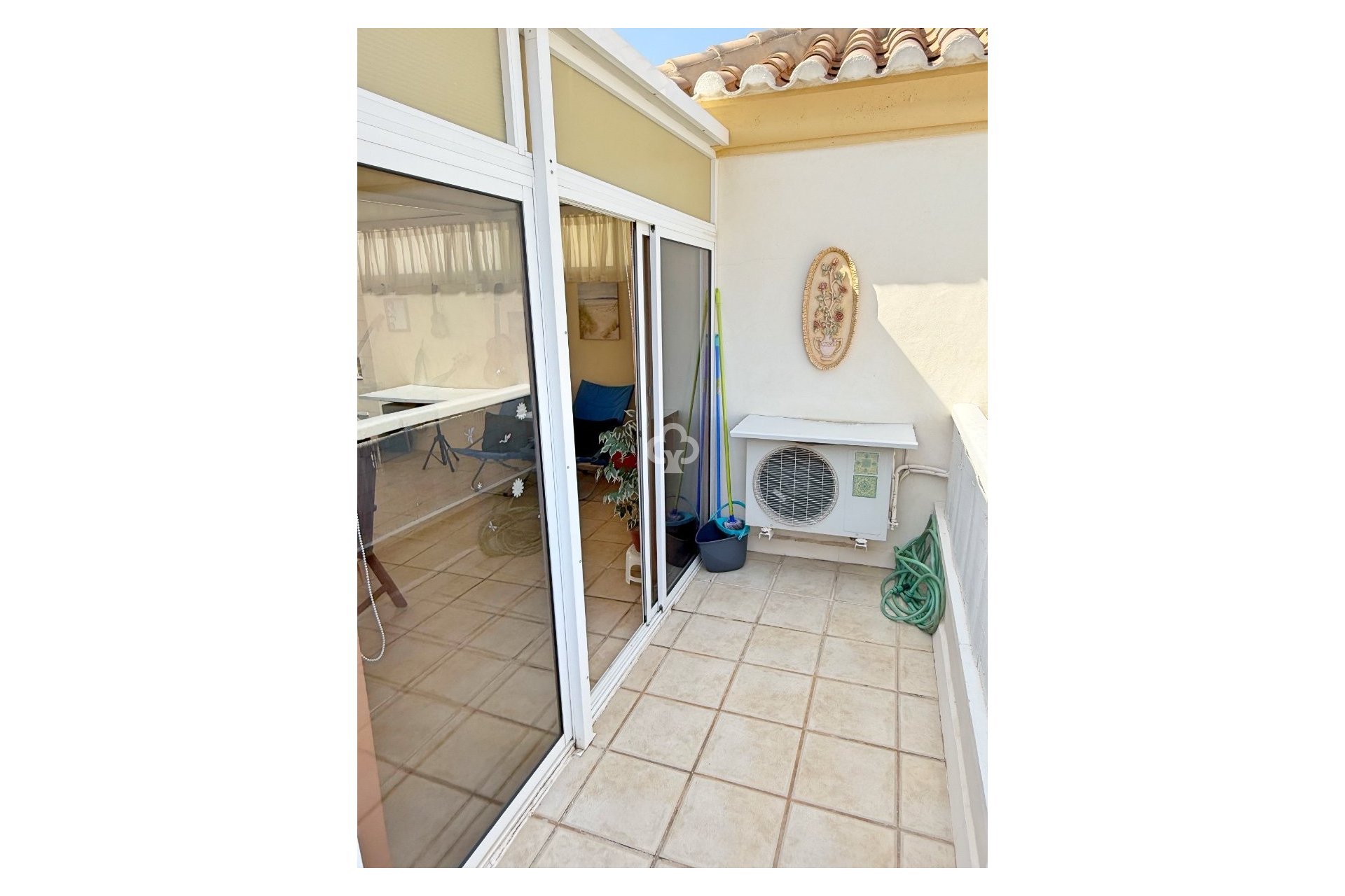 Resale - Apartment / flat -
Torrevieja - Nueva Torrevieja - Aguas Nuevas