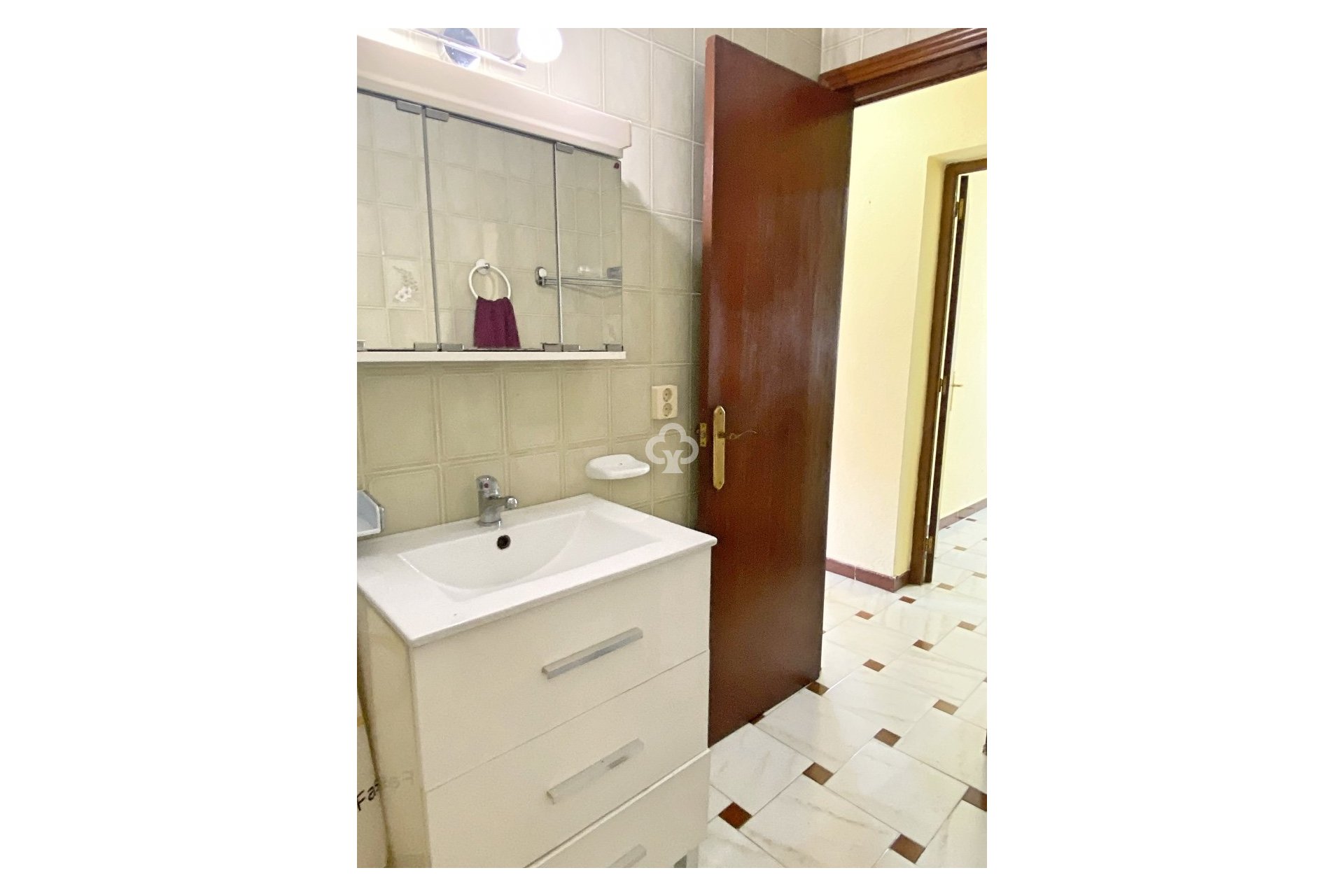 Resale - Apartment / flat -
Torrevieja - Nueva Torrevieja - Aguas Nuevas