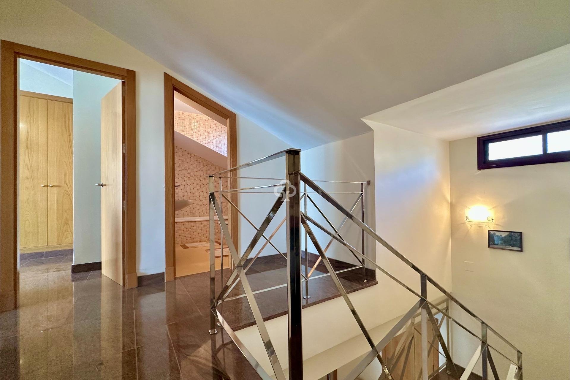 Resale - Ático Dúplex -
Fuengirola - Carvajal