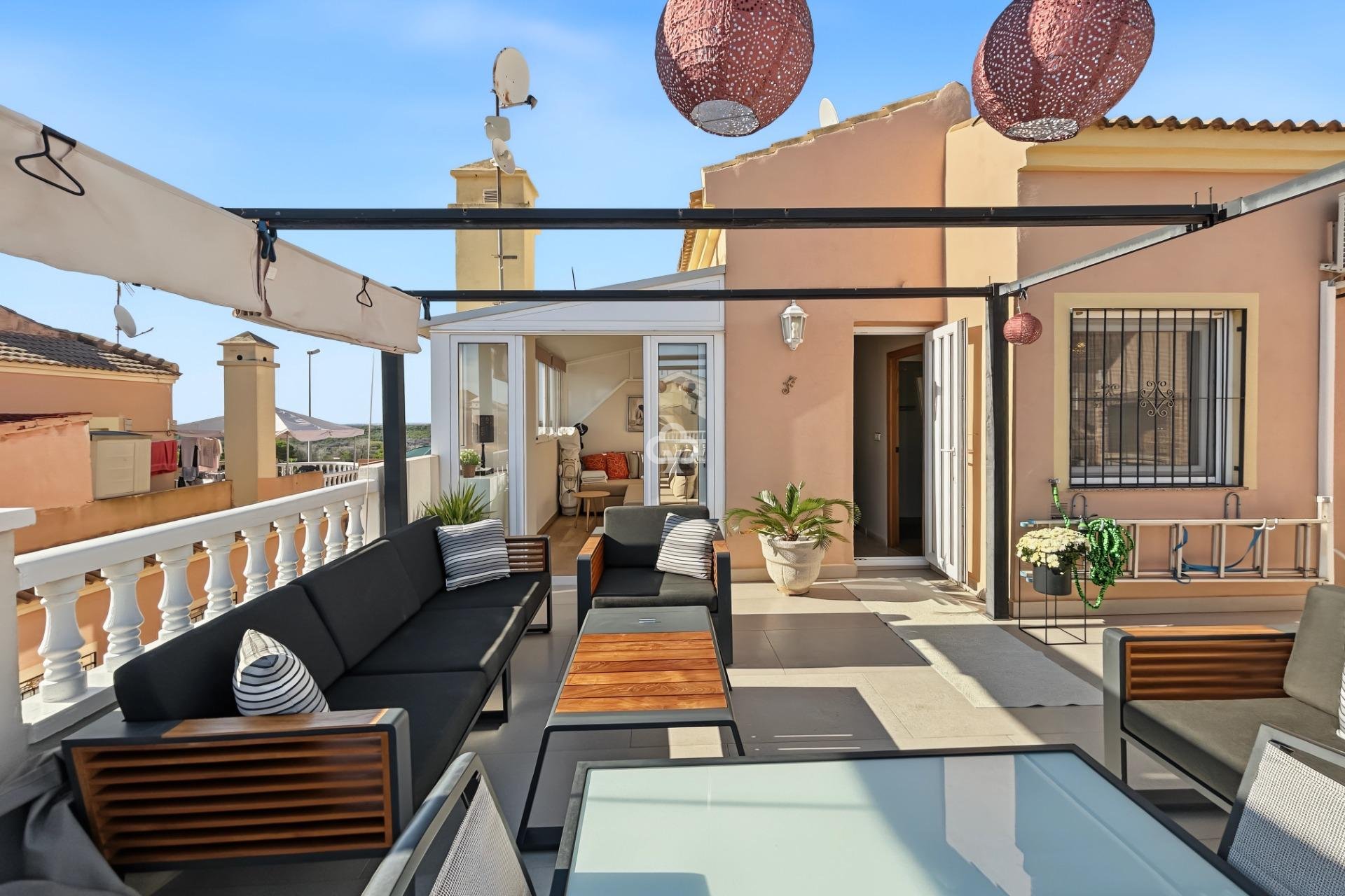Resale - Bungalow -
Orihuela Costa - Lomas de Don Juan