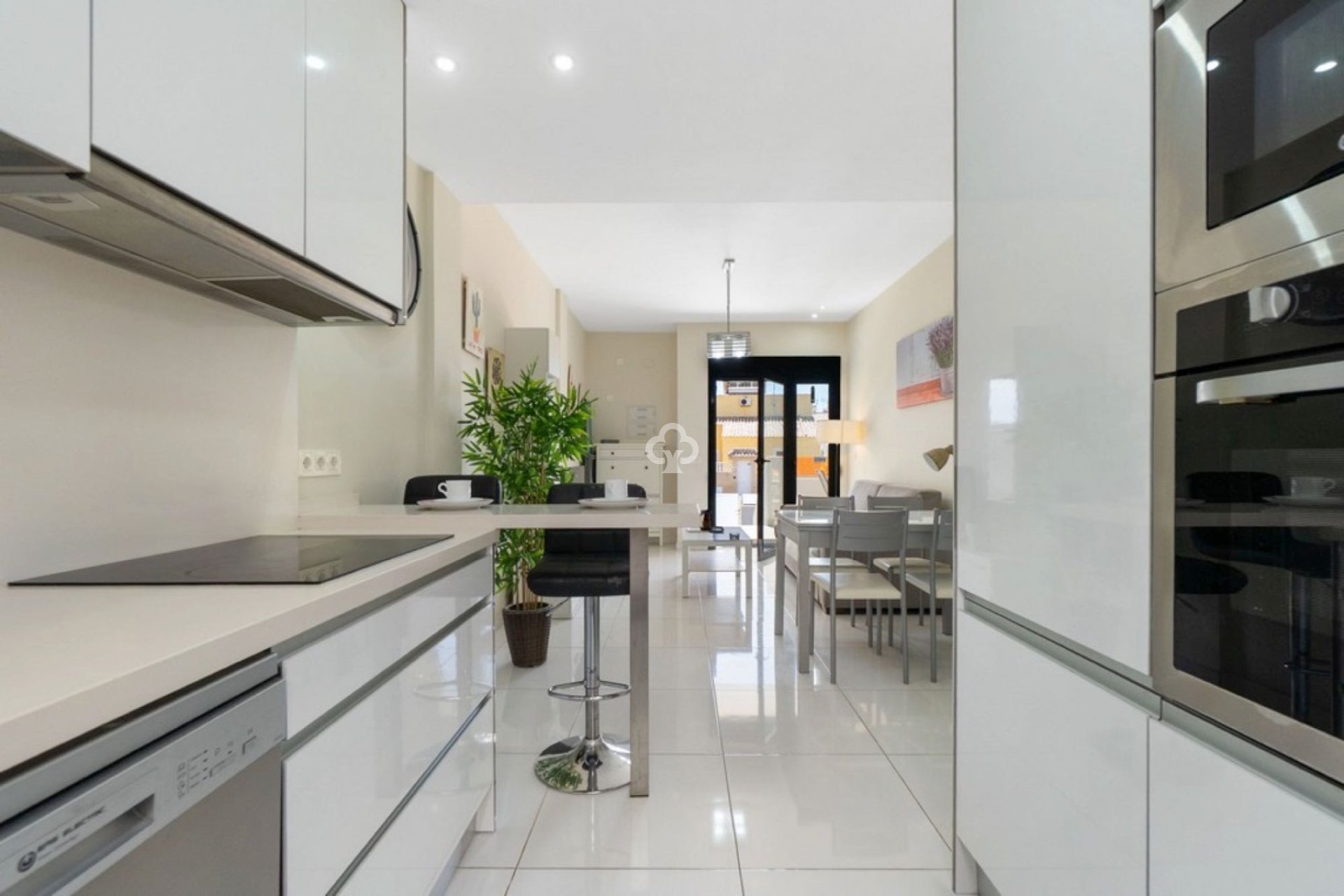 Resale - Bungalow -
Orihuela Costa - Los Altos