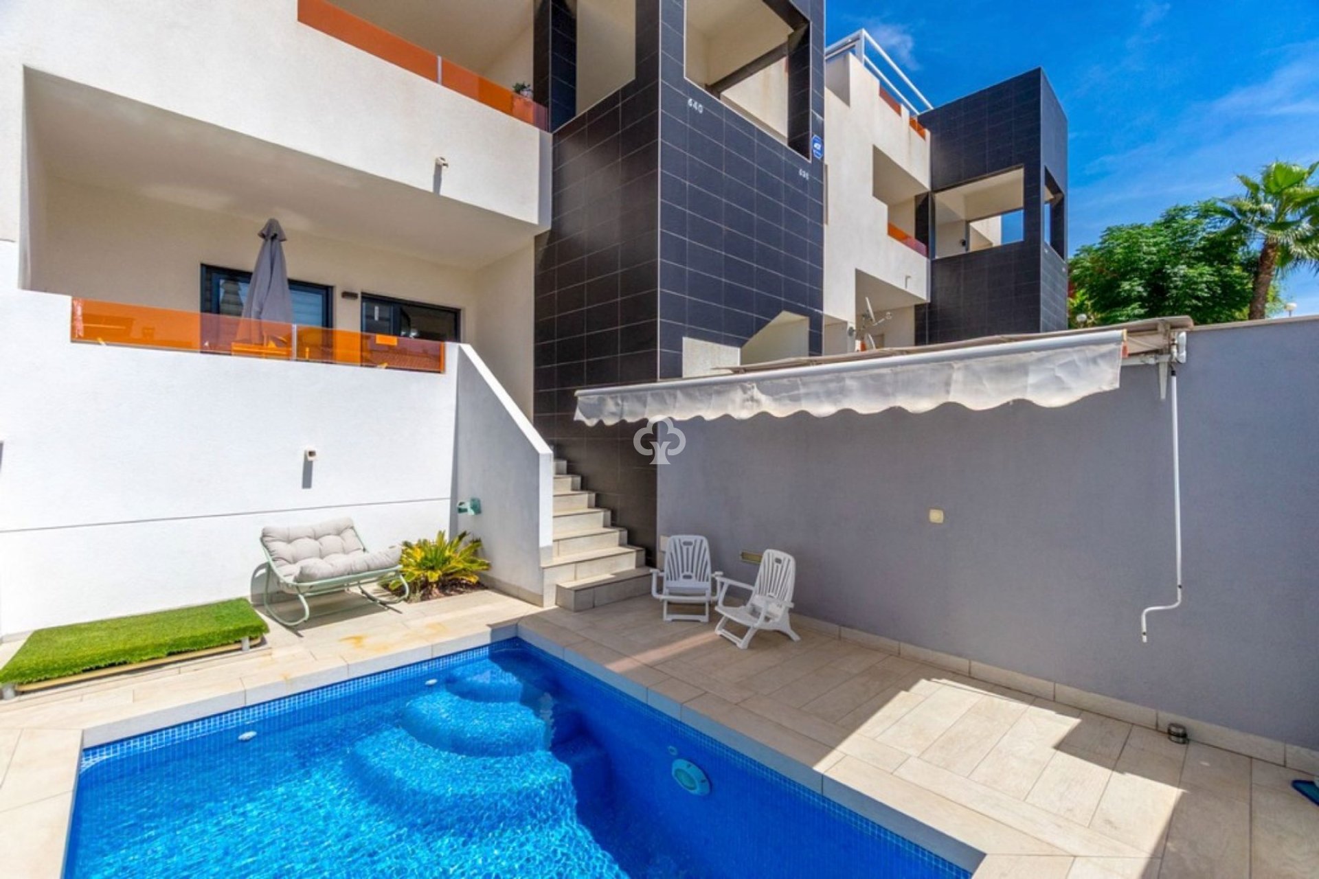 Resale - Bungalow -
Orihuela Costa - Los Altos