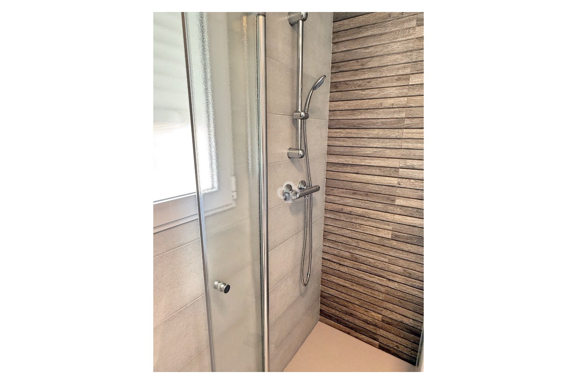 Resale - Bungalow -
Orihuela Costa - Punta Prima