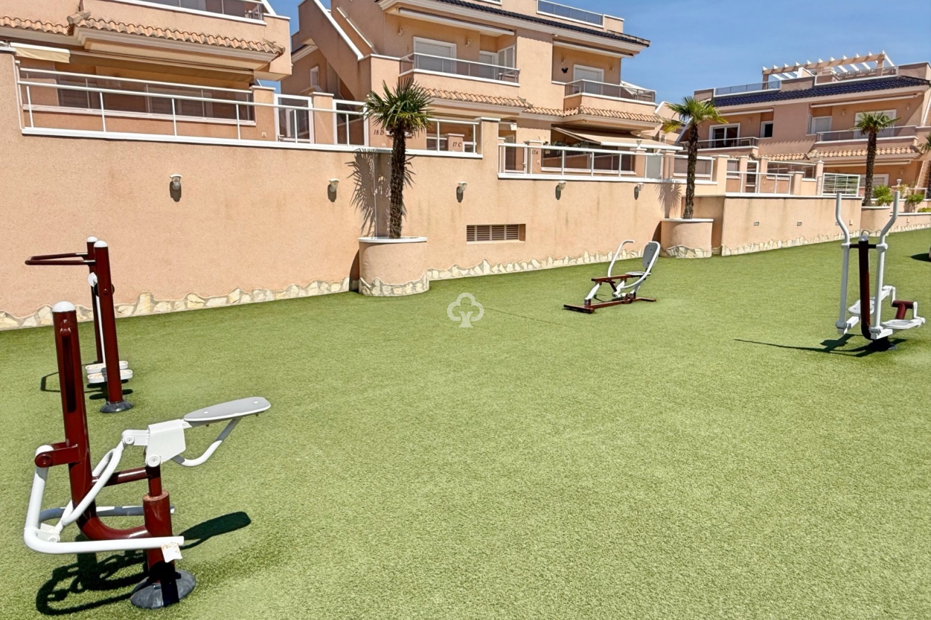 Resale - Bungalow -
Orihuela Costa - Punta Prima