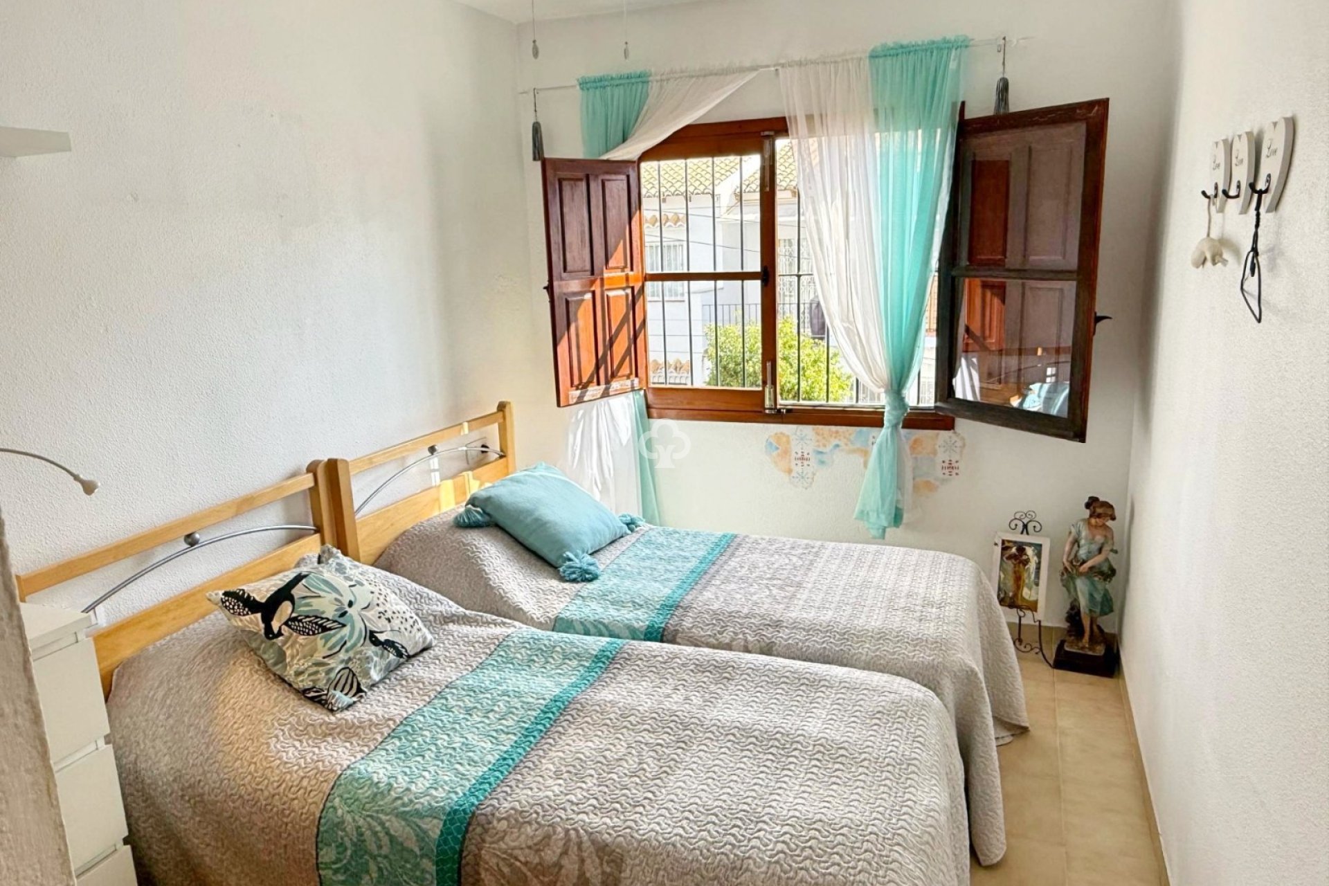 Resale - Bungalow -
Torrevieja - Los balcones