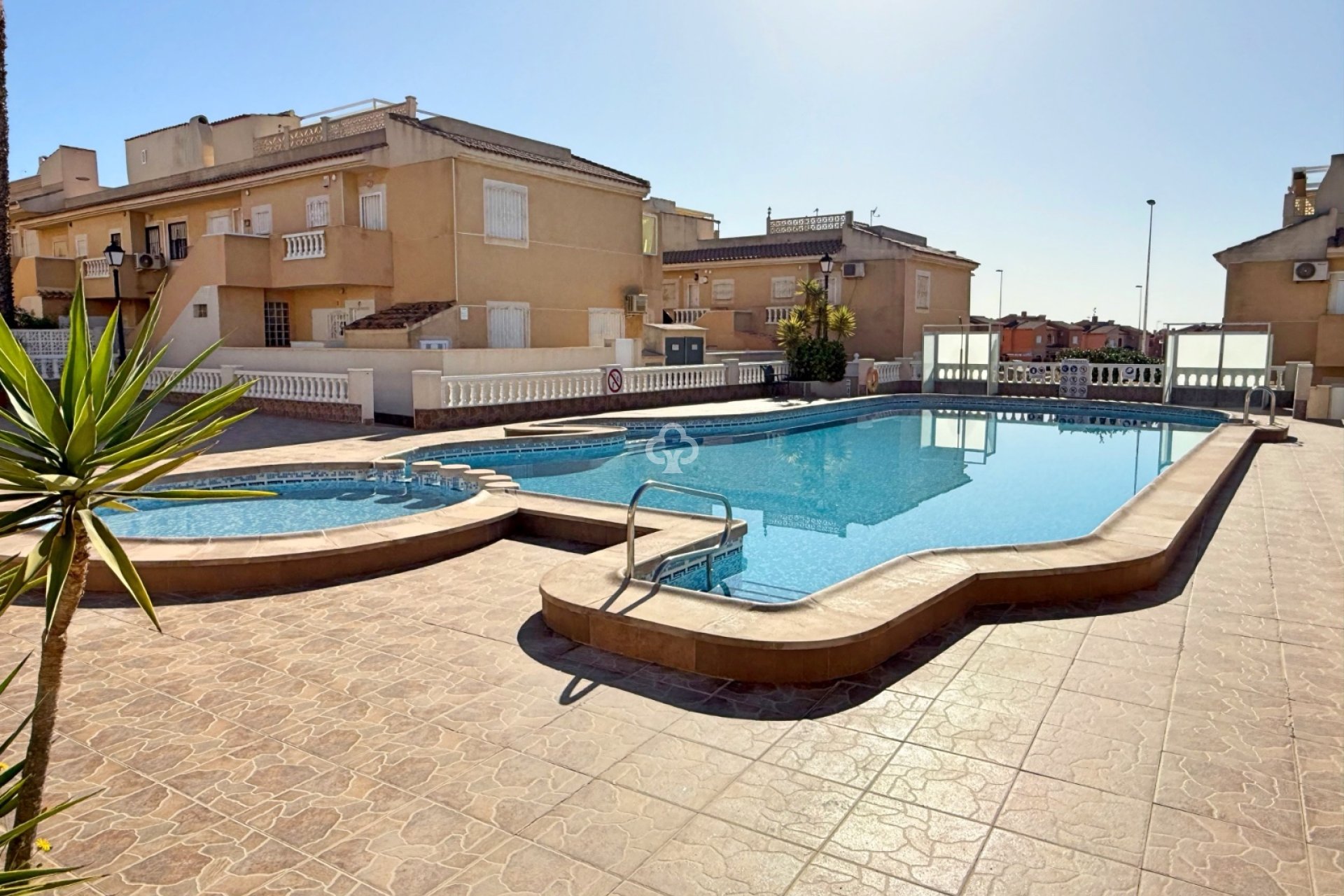 Resale - Bungalow -
Torrevieja - Nueva Torrevieja - Aguas Nuevas