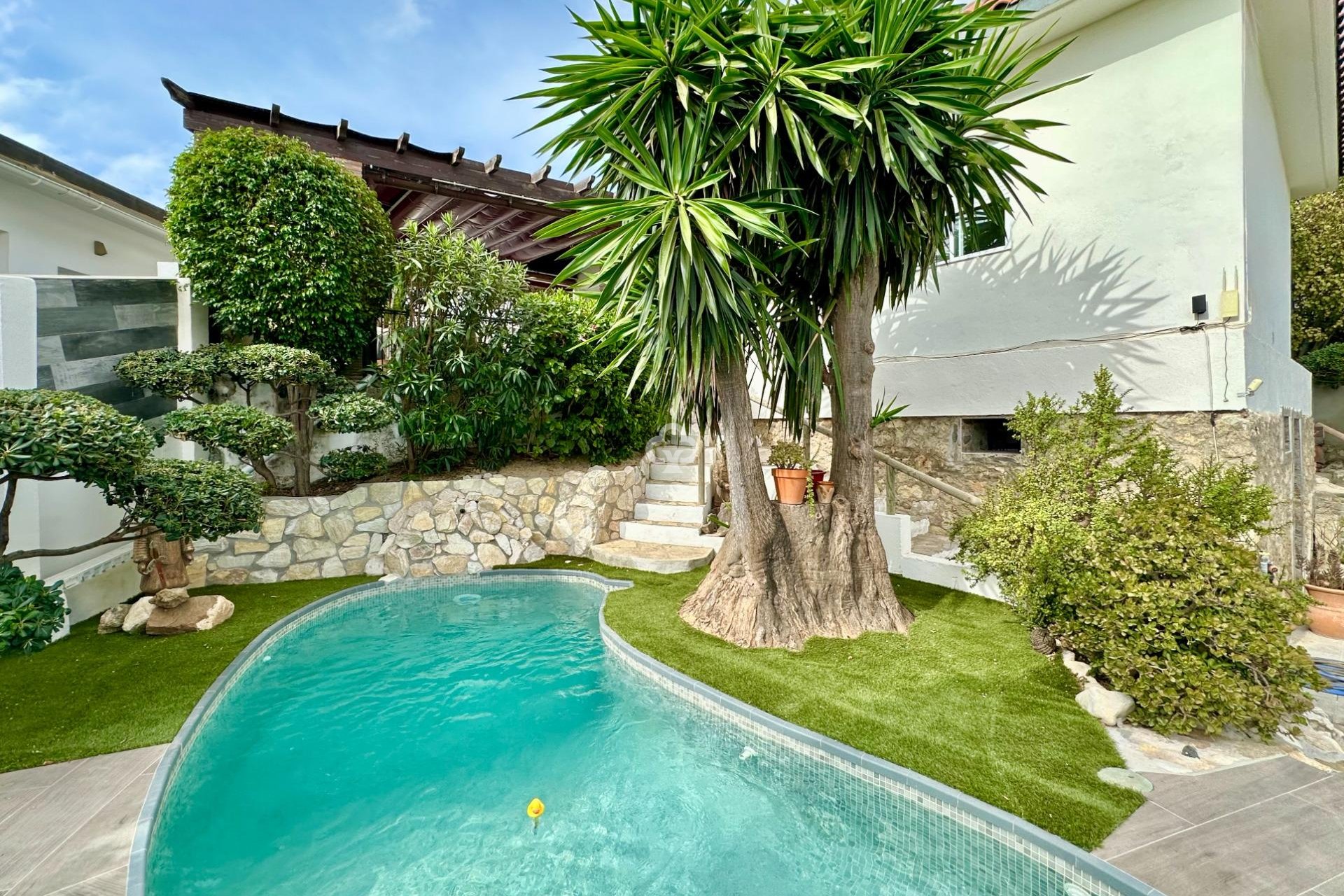 Resale - Casa -
Fuengirola - Los Pacos