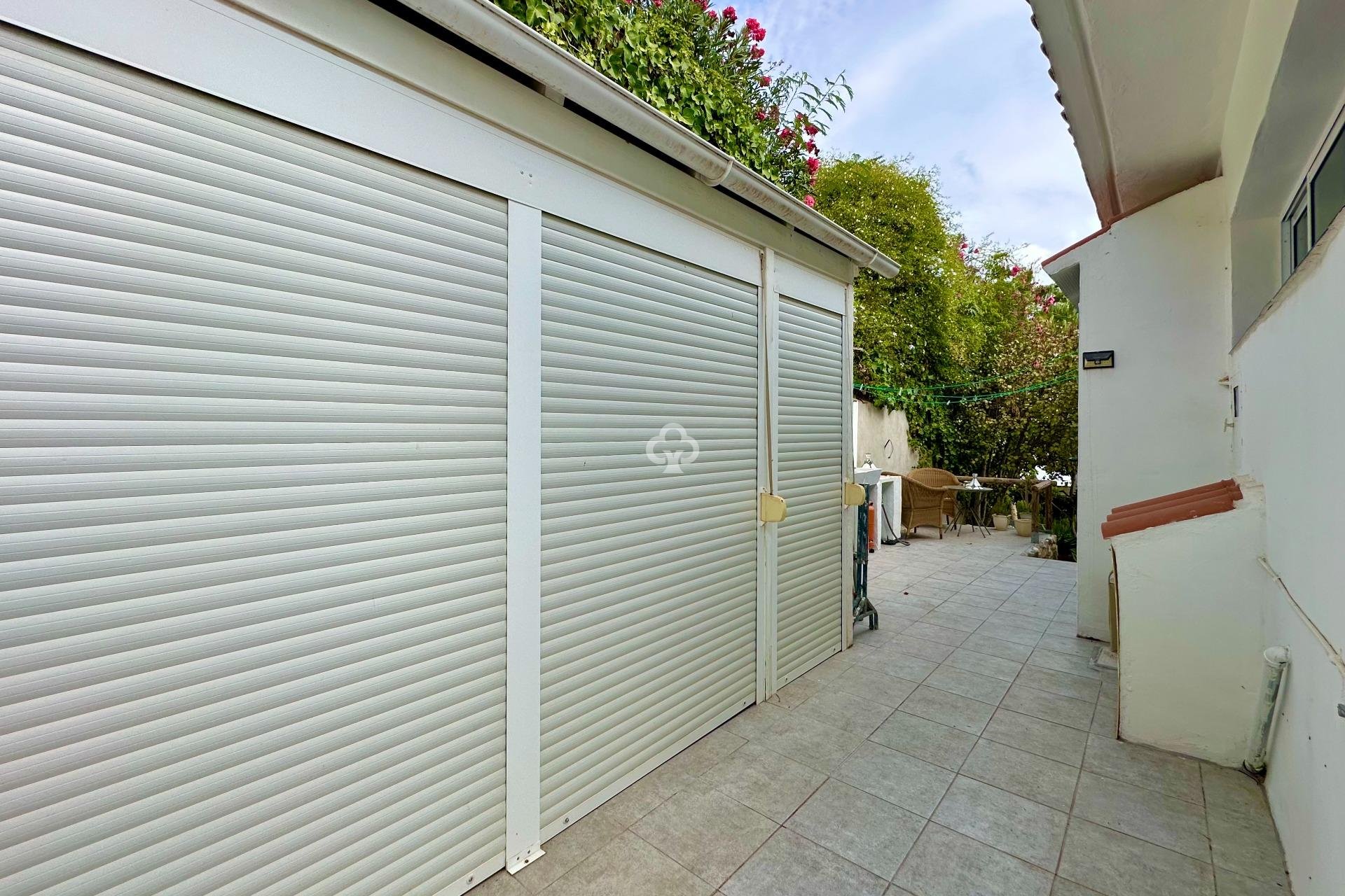 Resale - Casa -
Fuengirola - Los Pacos