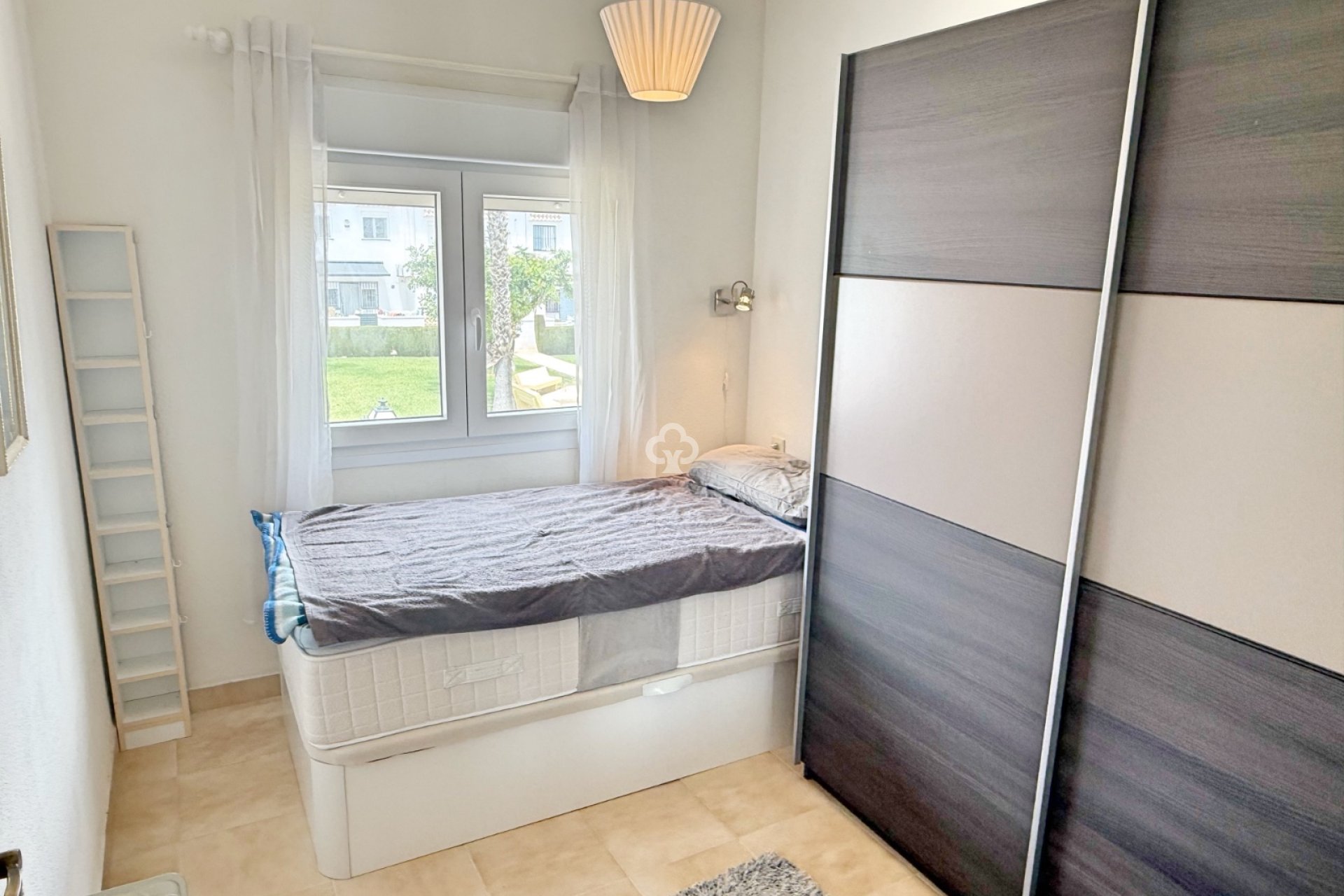 Resale - Casa Tipo Dúplex -
Torrevieja - Los balcones