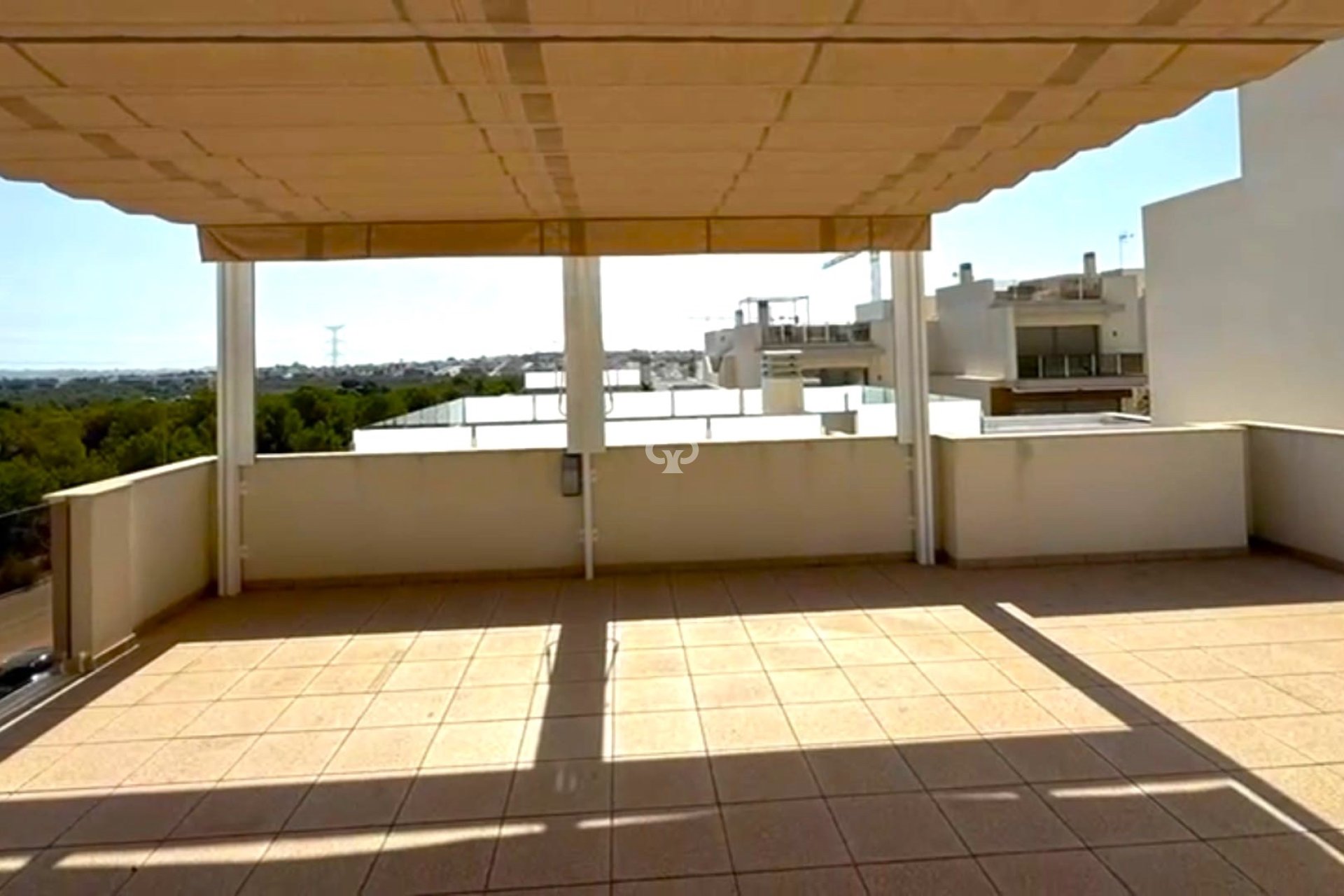 Resale - Chalet independiente -
Orihuela Costa - Villamartín