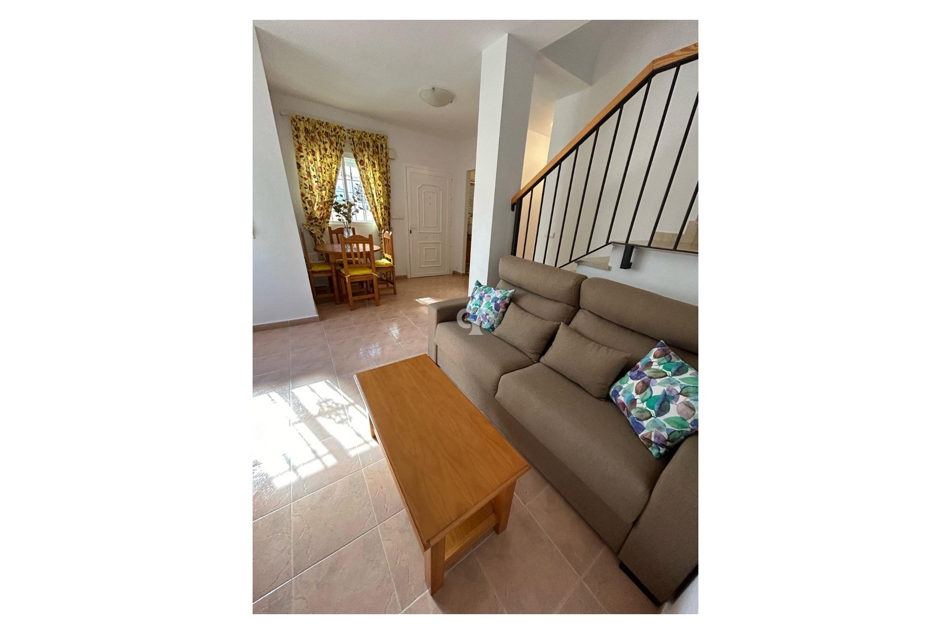 Resale - Duplex -
Torrevieja - 03184