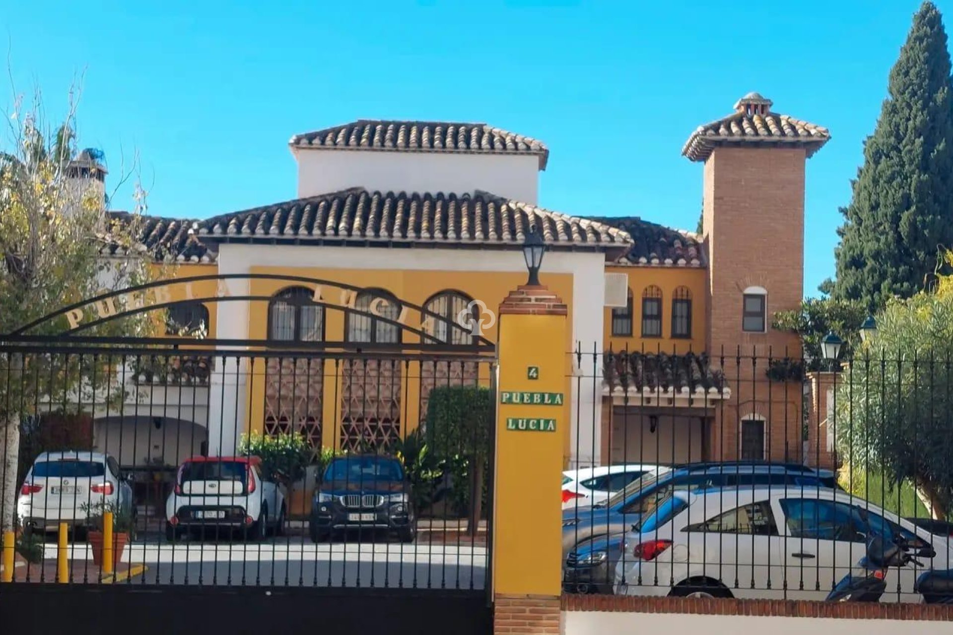 Resale - Penthouse -
Fuengirola - Centro