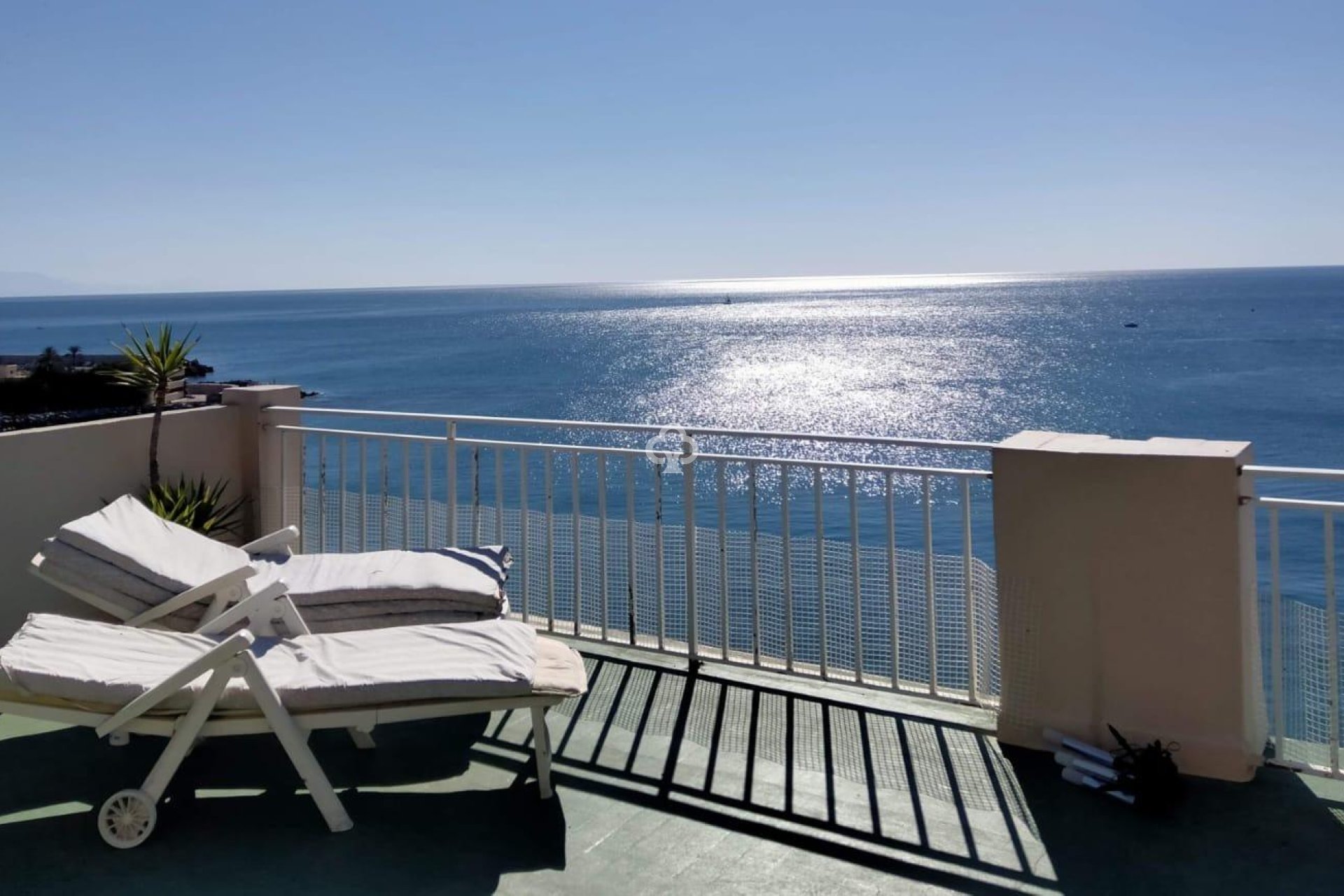 Resale - Penthouse -
Fuengirola - Puerto Deportivo