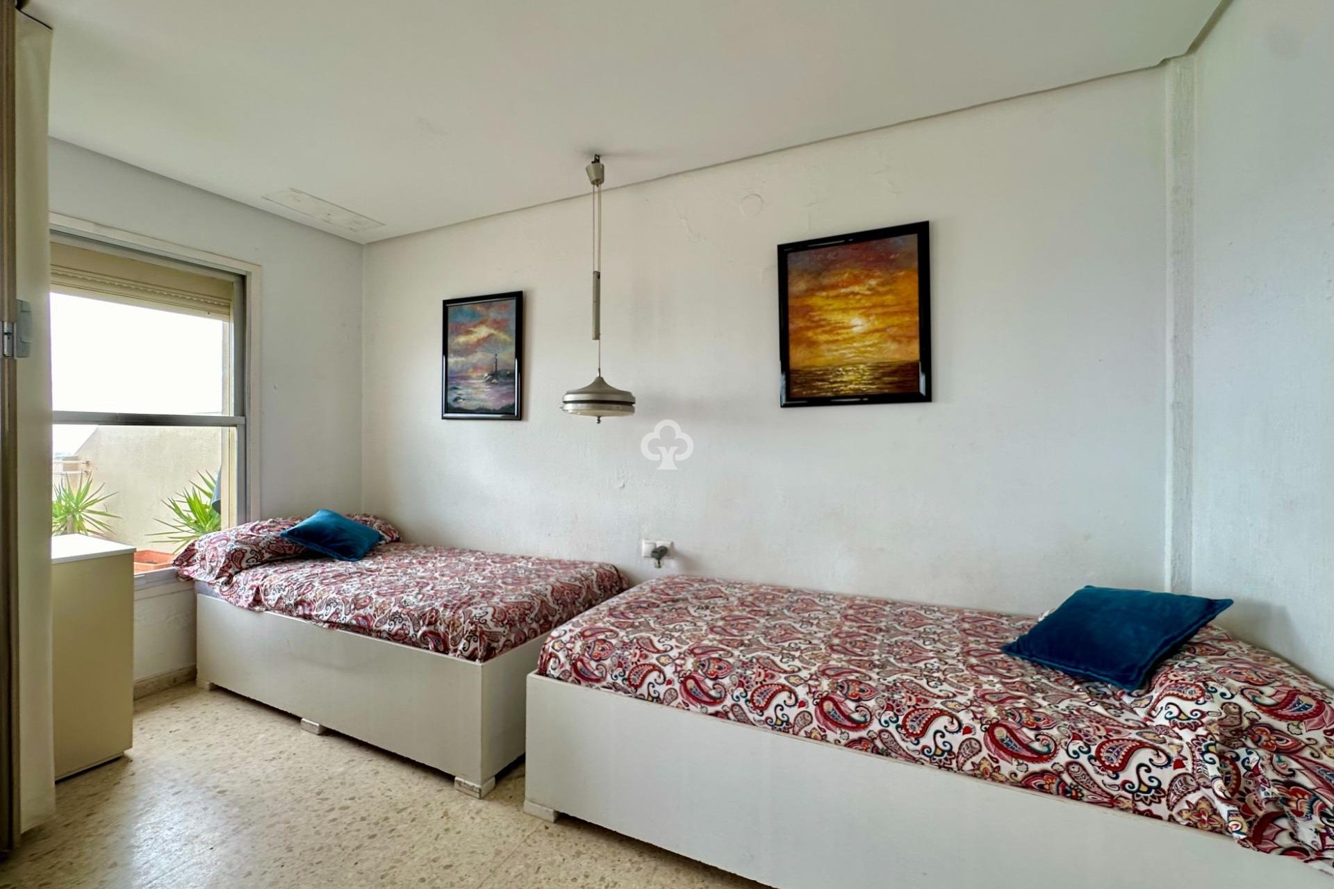 Resale - Penthouse -
Fuengirola - Puerto Deportivo