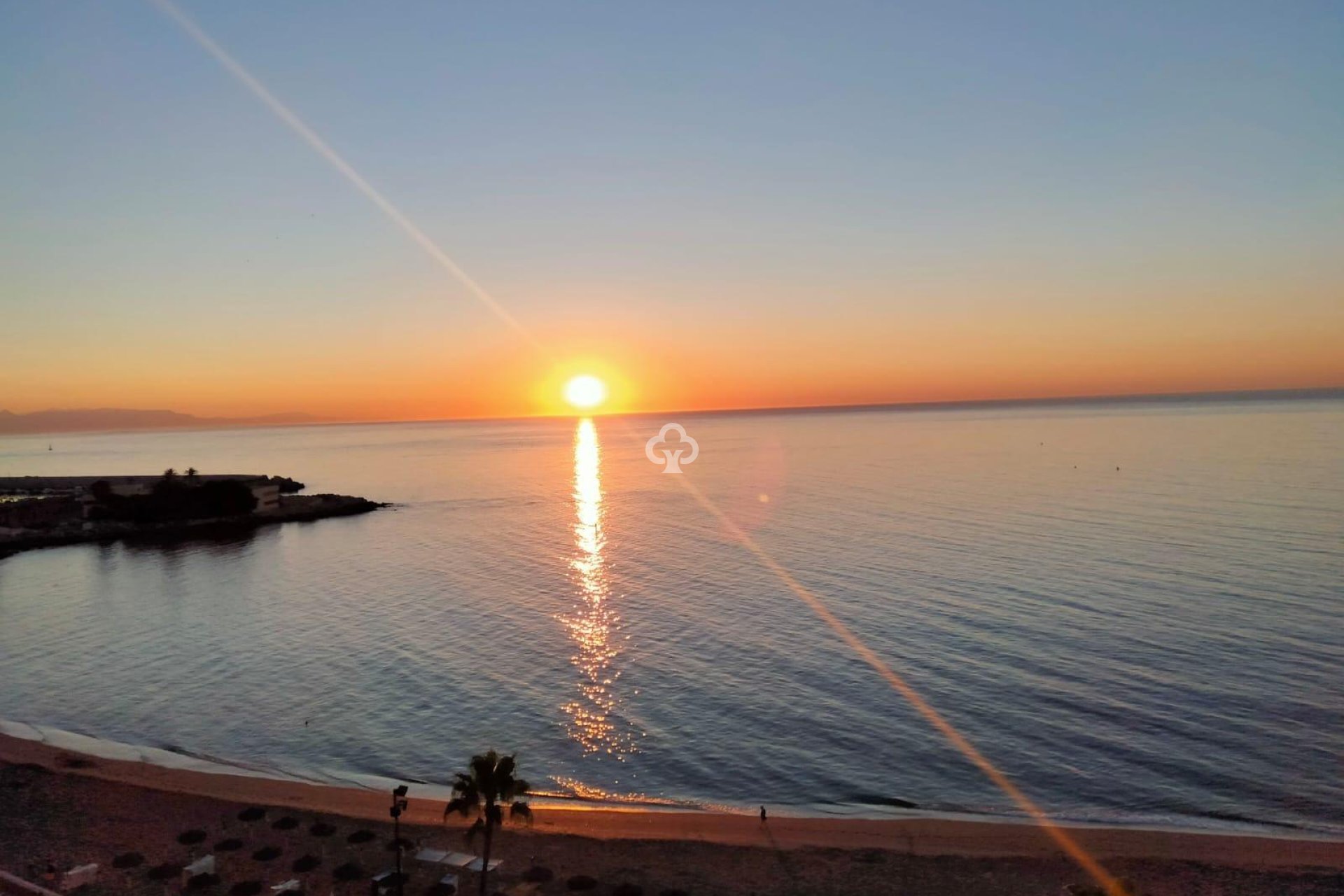 Resale - Penthouse -
Fuengirola - Puerto Deportivo