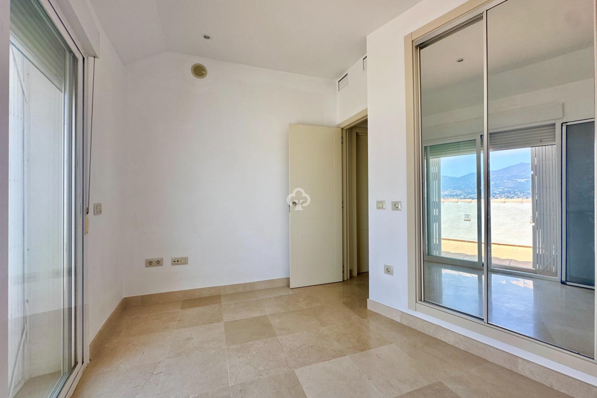 Resale - Penthouse -
Fuengirola - Zona Sohail