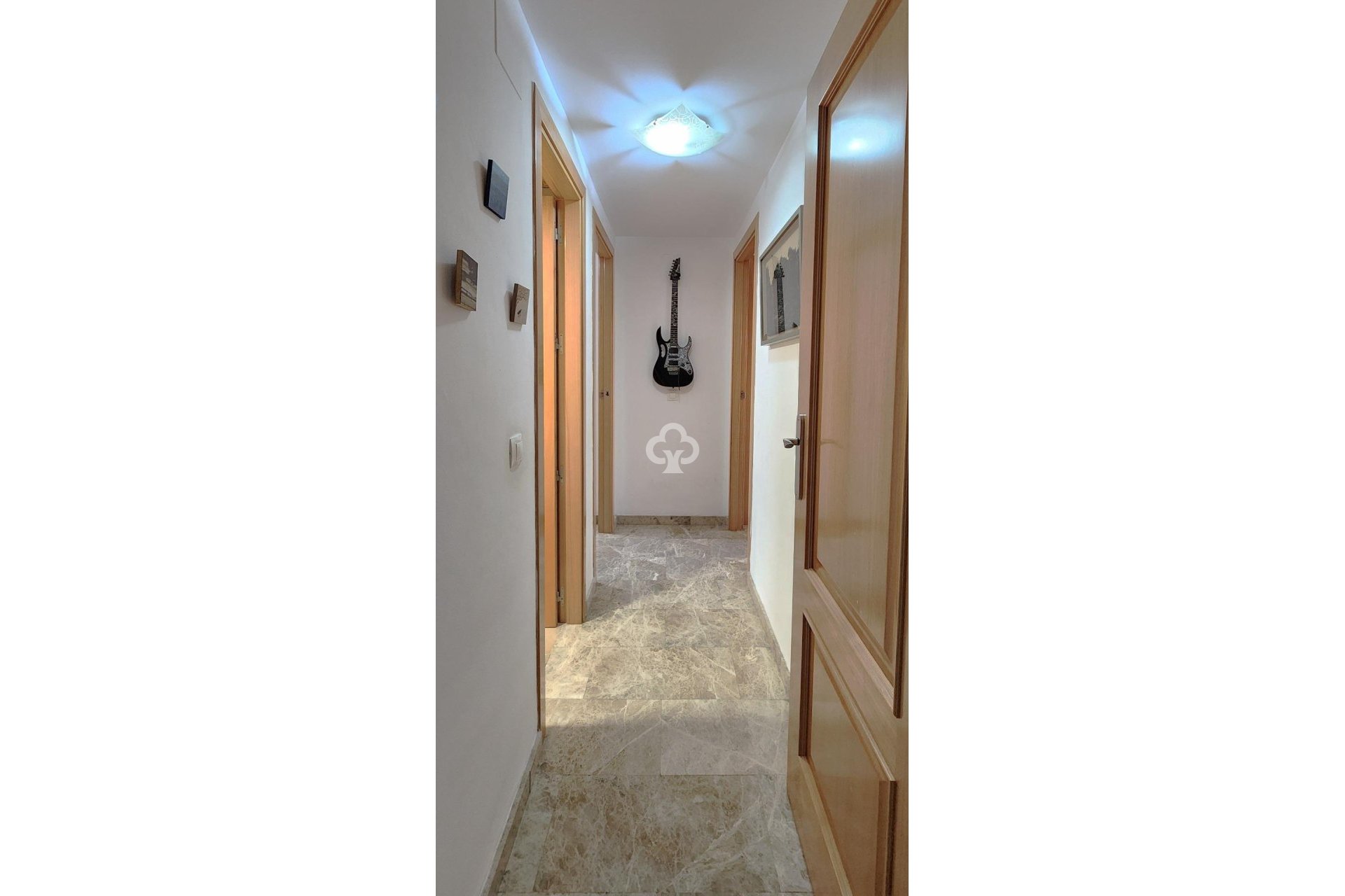 Resale - Piso -
Mijas - Las Flores