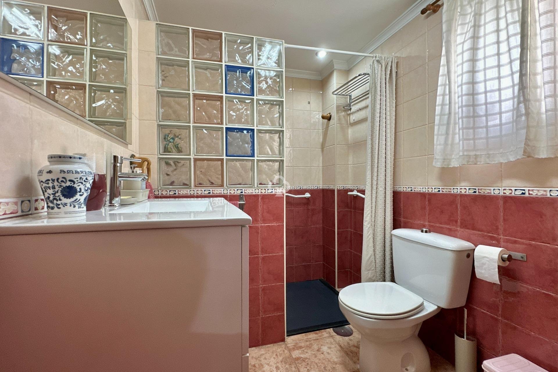 Resale - Piso -
Torremolinos - El Pinar - Palacio de Congresos