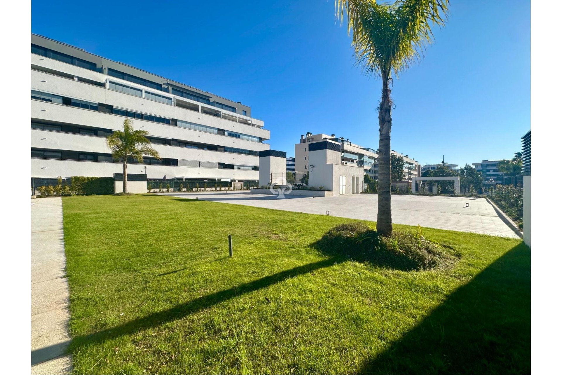 Resale - Piso -
Torremolinos - Los Alamos