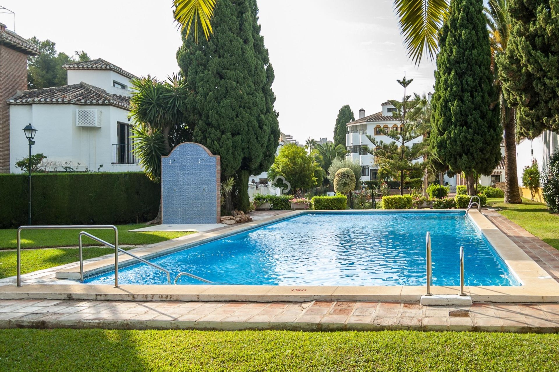 Resale - Semi-detached house -
Fuengirola - Centro