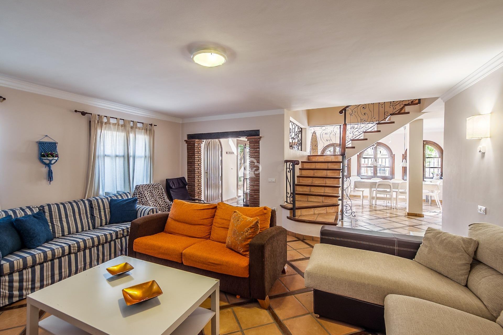 Resale - Semi-detached house -
Fuengirola - Centro