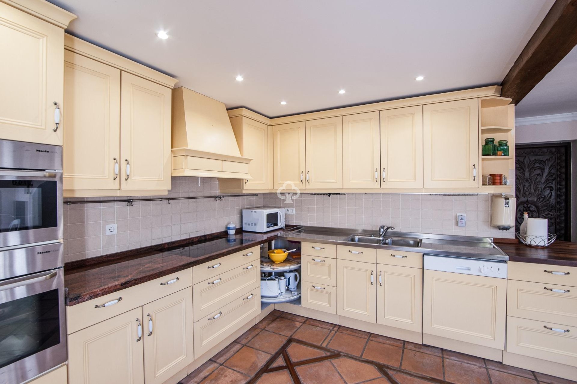 Resale - Semi-detached house -
Fuengirola - Centro