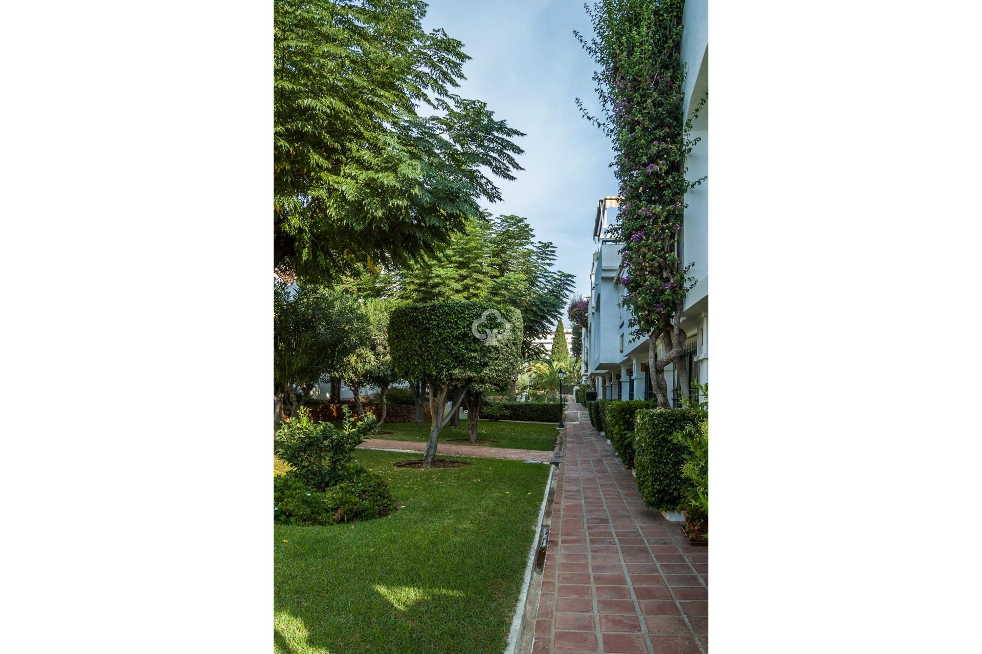 Resale - Semi-detached house -
Fuengirola - Centro