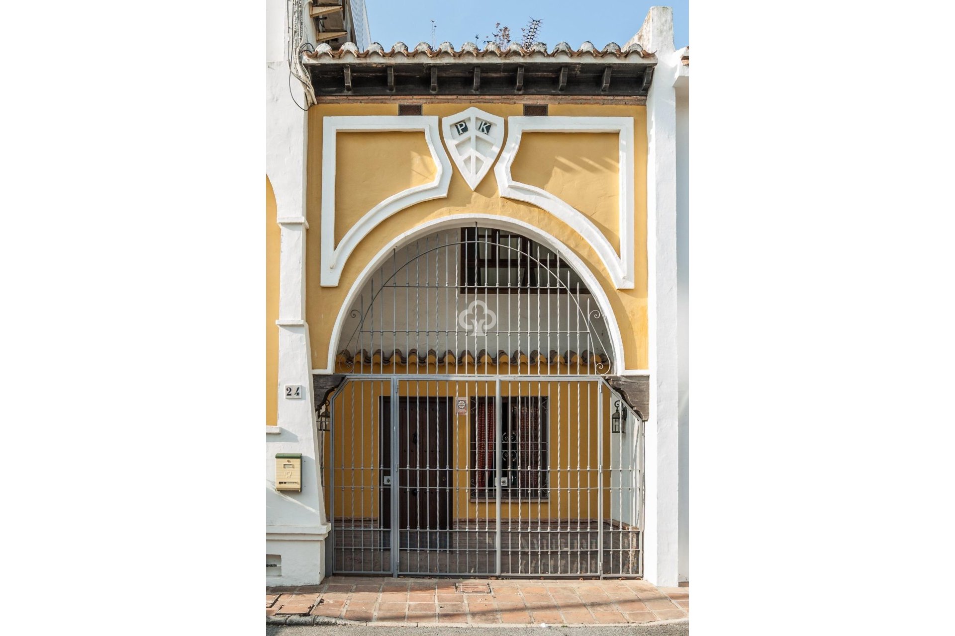 Resale - Semi-detached house -
Fuengirola - Centro