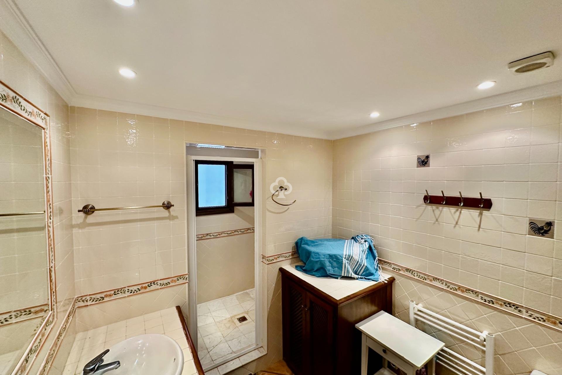 Resale - Semi-detached house -
Fuengirola - Centro