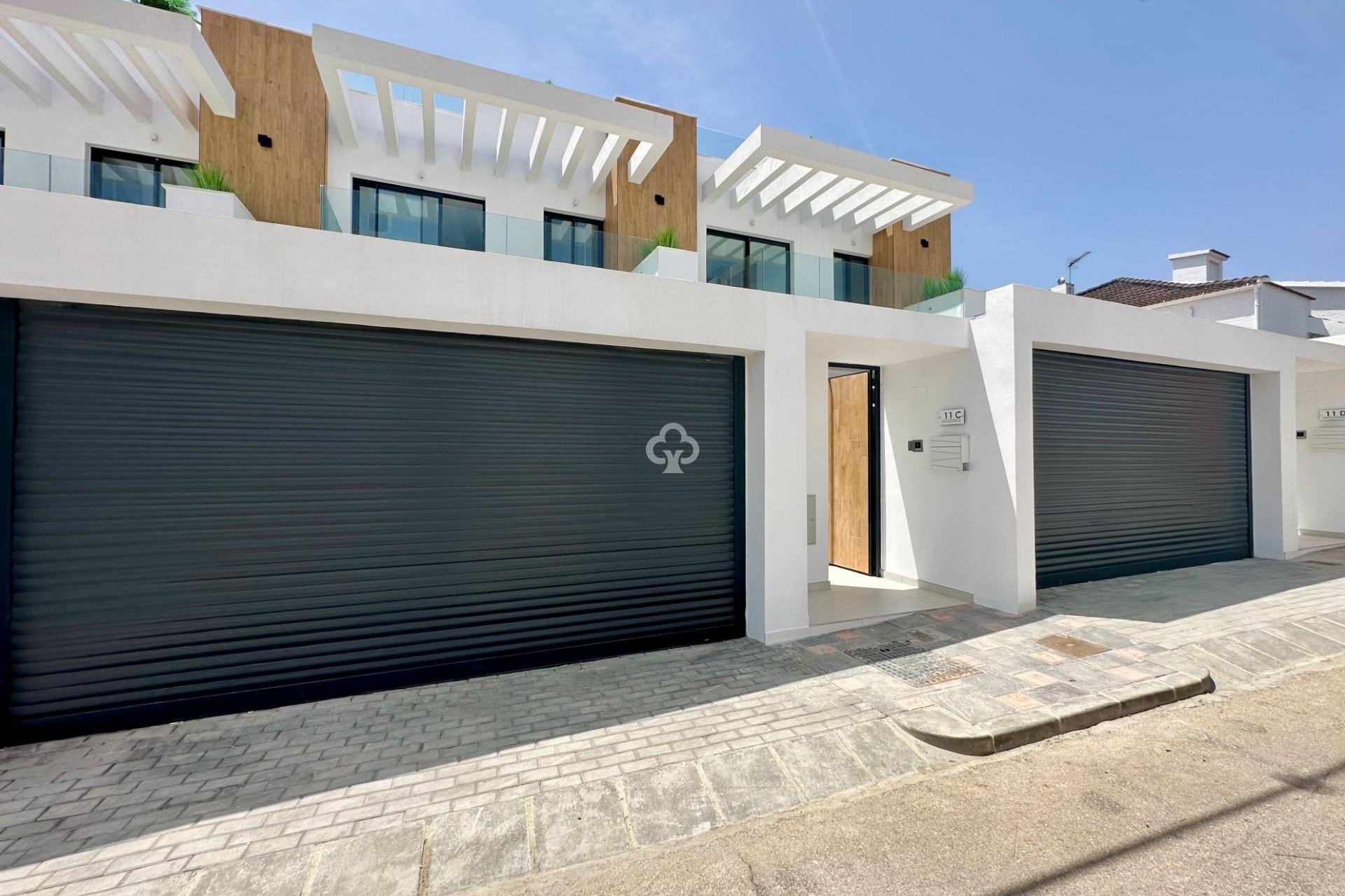 Resale - Semi-detached house -
Fuengirola - Los Pacos