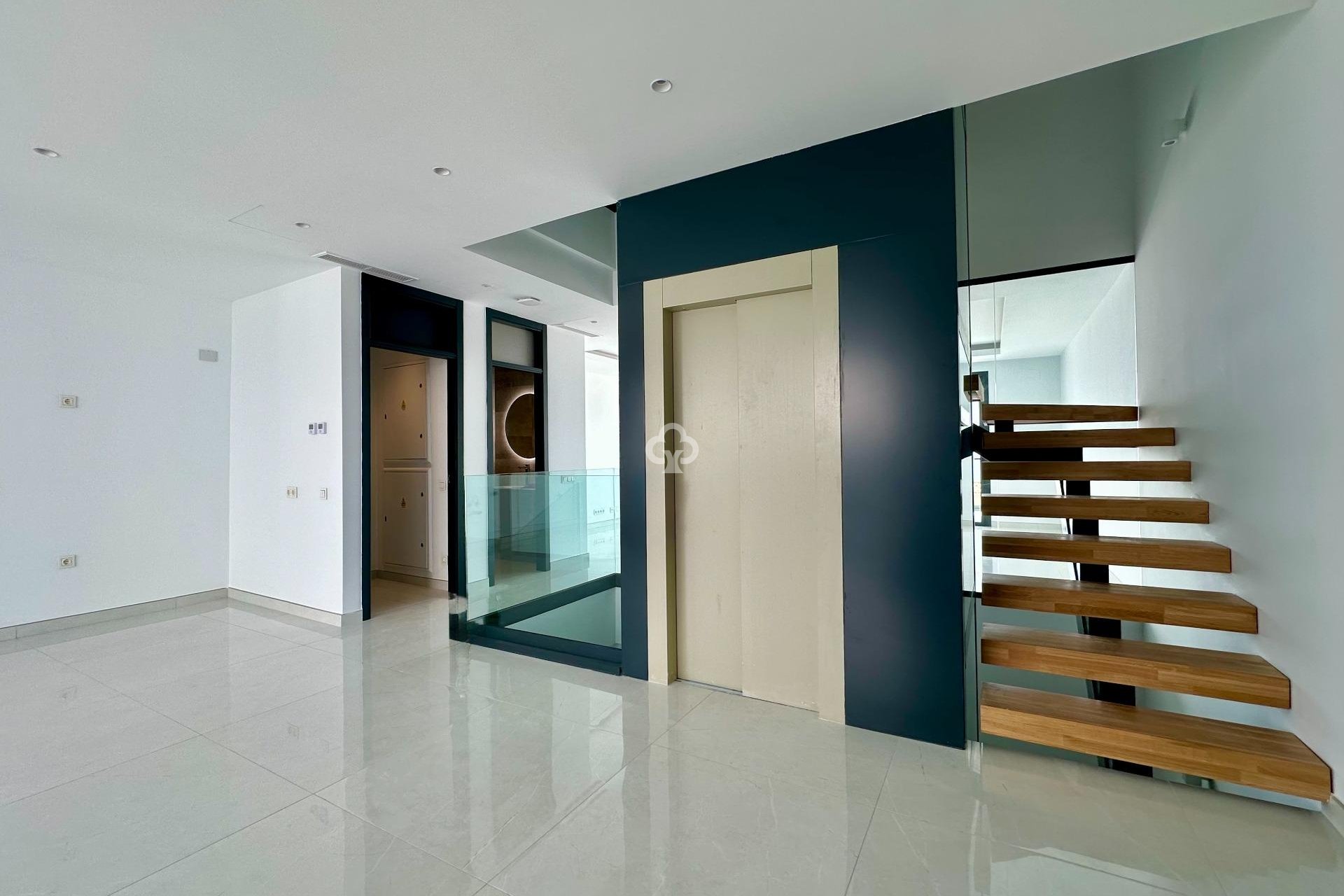 Resale - Semi-detached house -
Fuengirola - Los Pacos