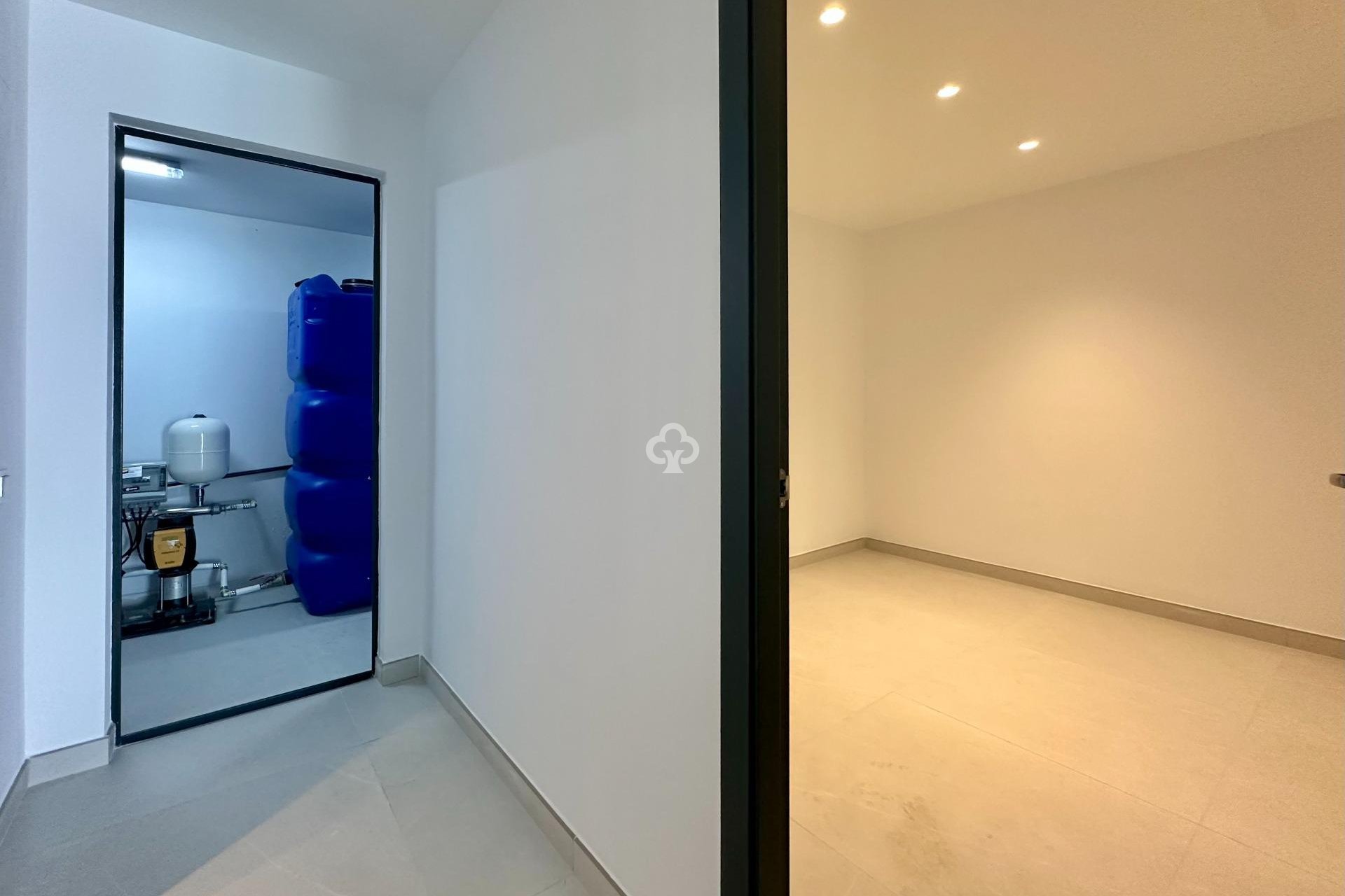 Resale - Semi-detached house -
Fuengirola - Los Pacos