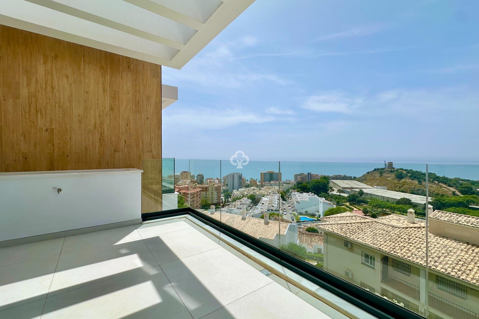 Resale - Semi-detached house -
Fuengirola - Los Pacos