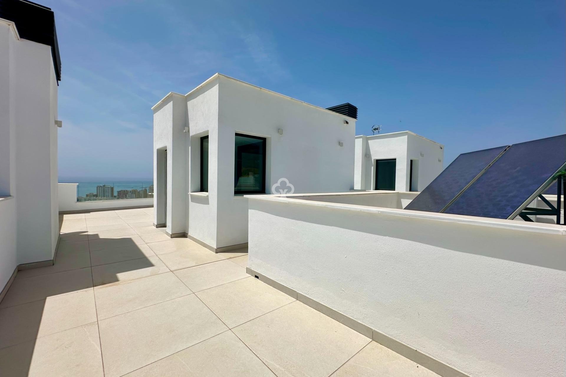 Resale - Semi-detached house -
Fuengirola - Los Pacos