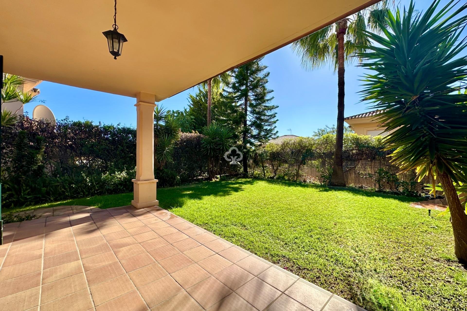 Resale - Semi-detached house -
Mijas - Riviera del Sol