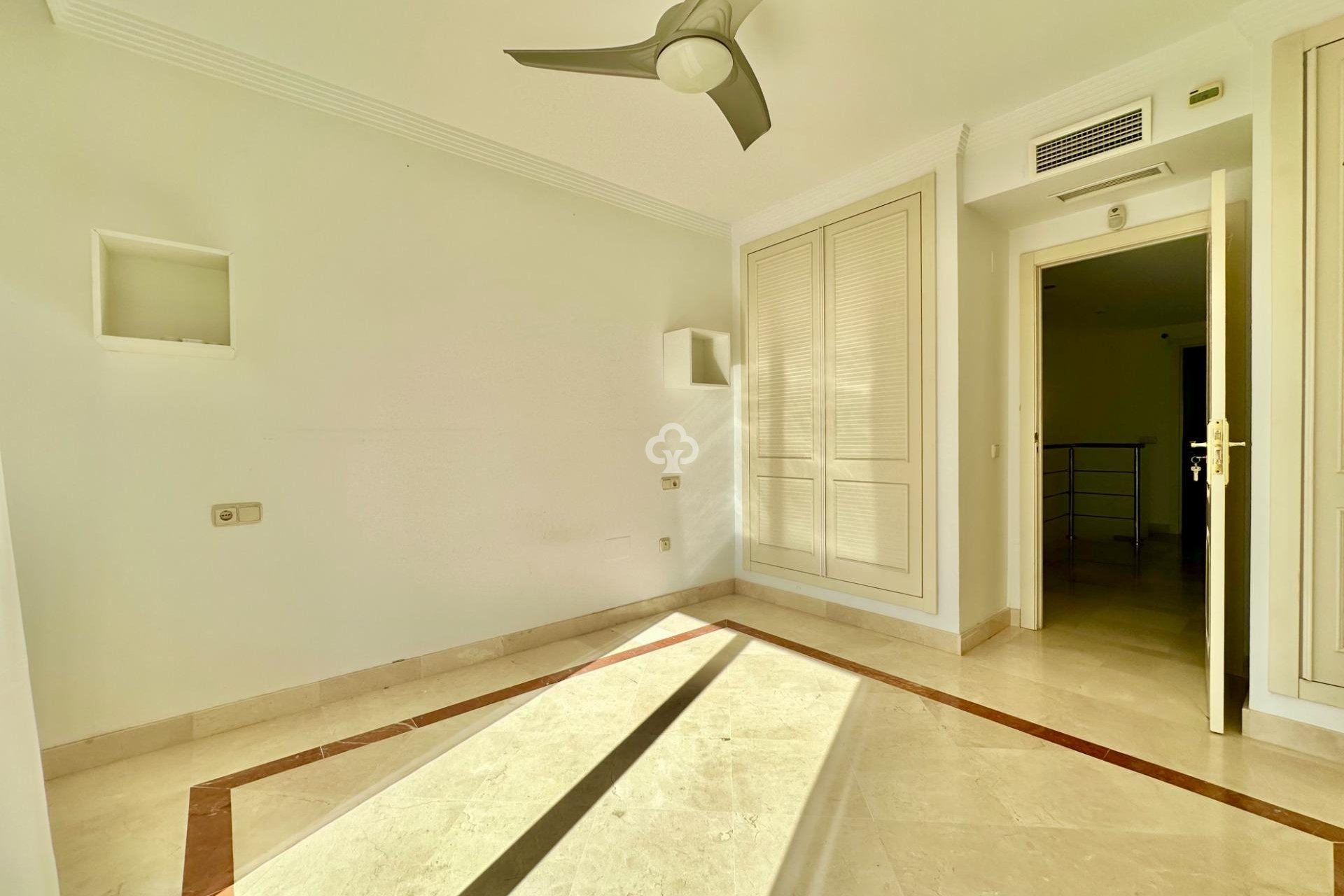 Resale - Semi-detached house -
Mijas - Riviera del Sol