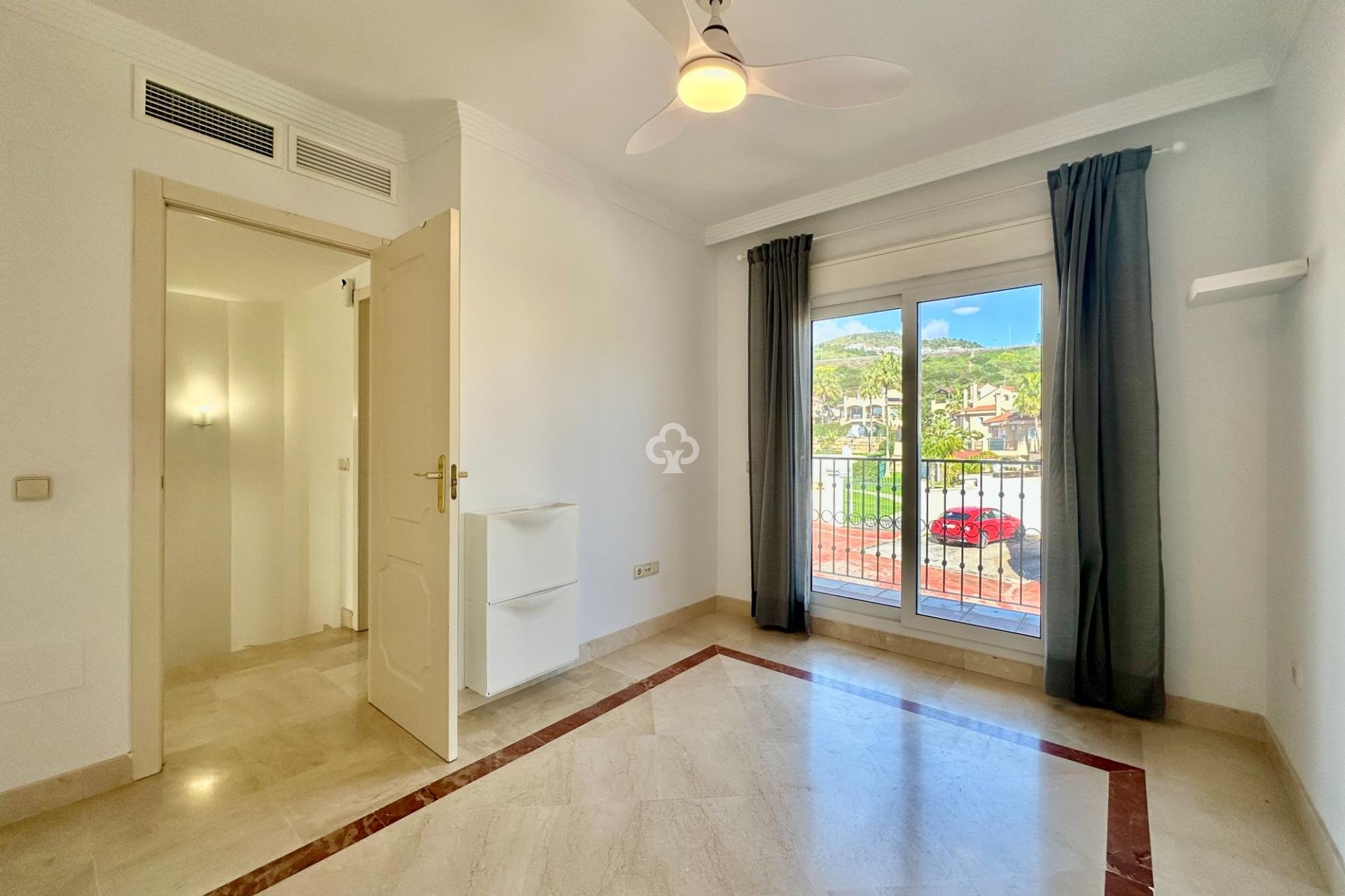 Resale - Semi-detached house -
Mijas - Riviera del Sol