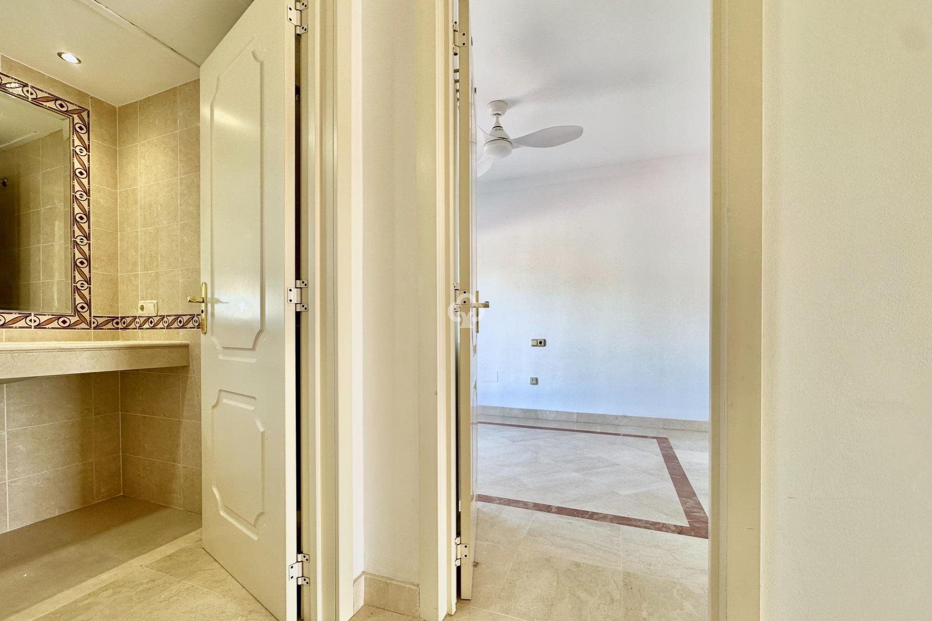 Resale - Semi-detached house -
Mijas - Riviera del Sol