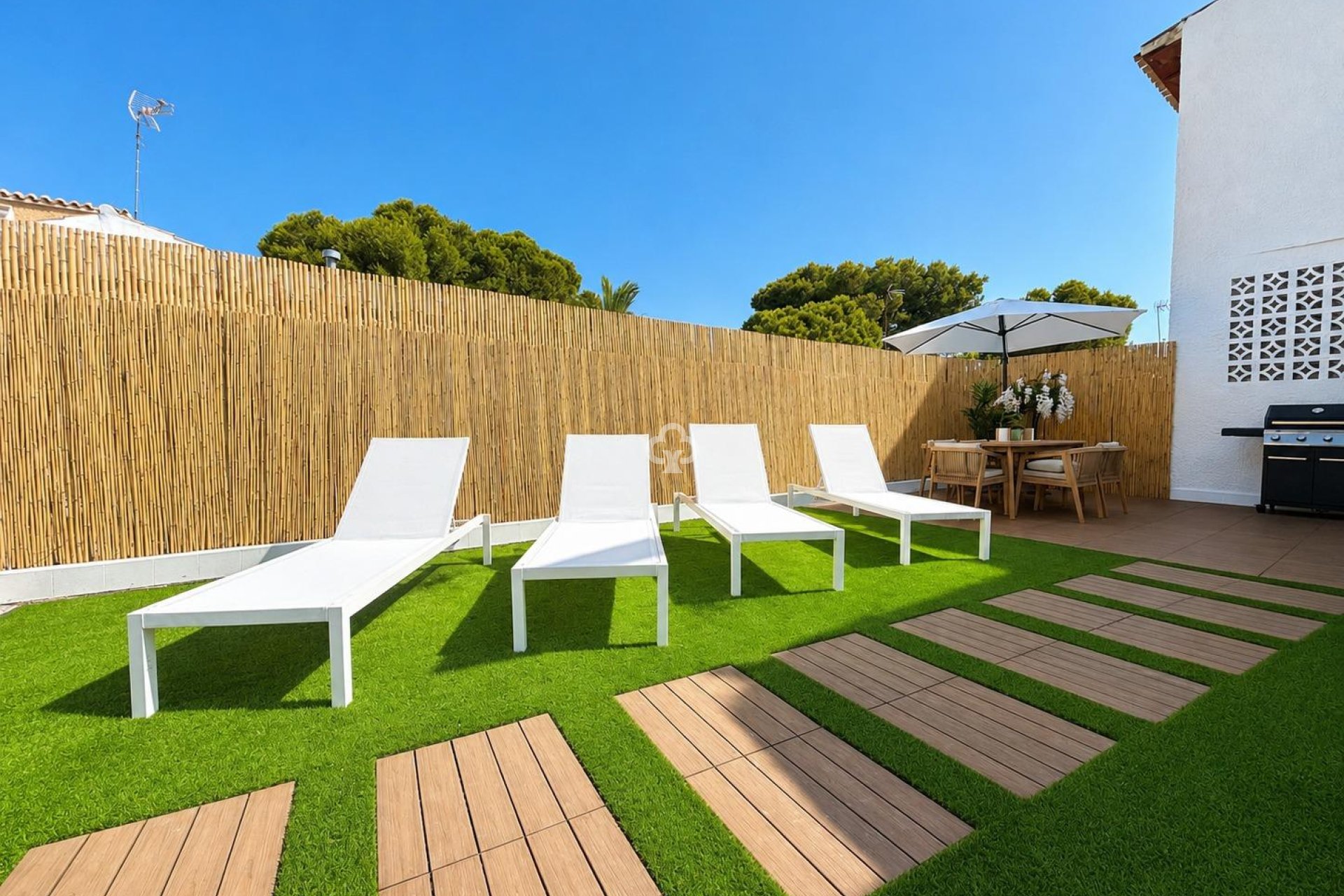 Resale - Semi -
Orihuela Costa - Punta Prima