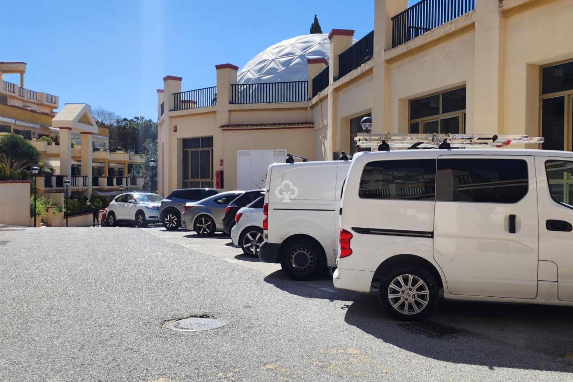 Resale - Studio apartment -
Marbella - Romana Playa