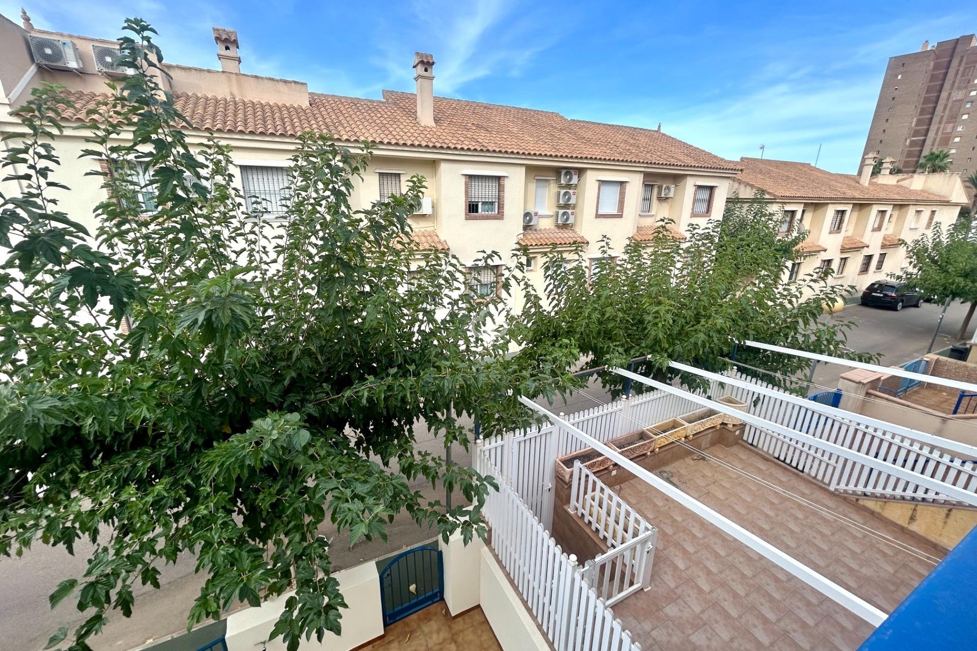Resale - Terraced house -
Dehesa de campoamor - Campoamor