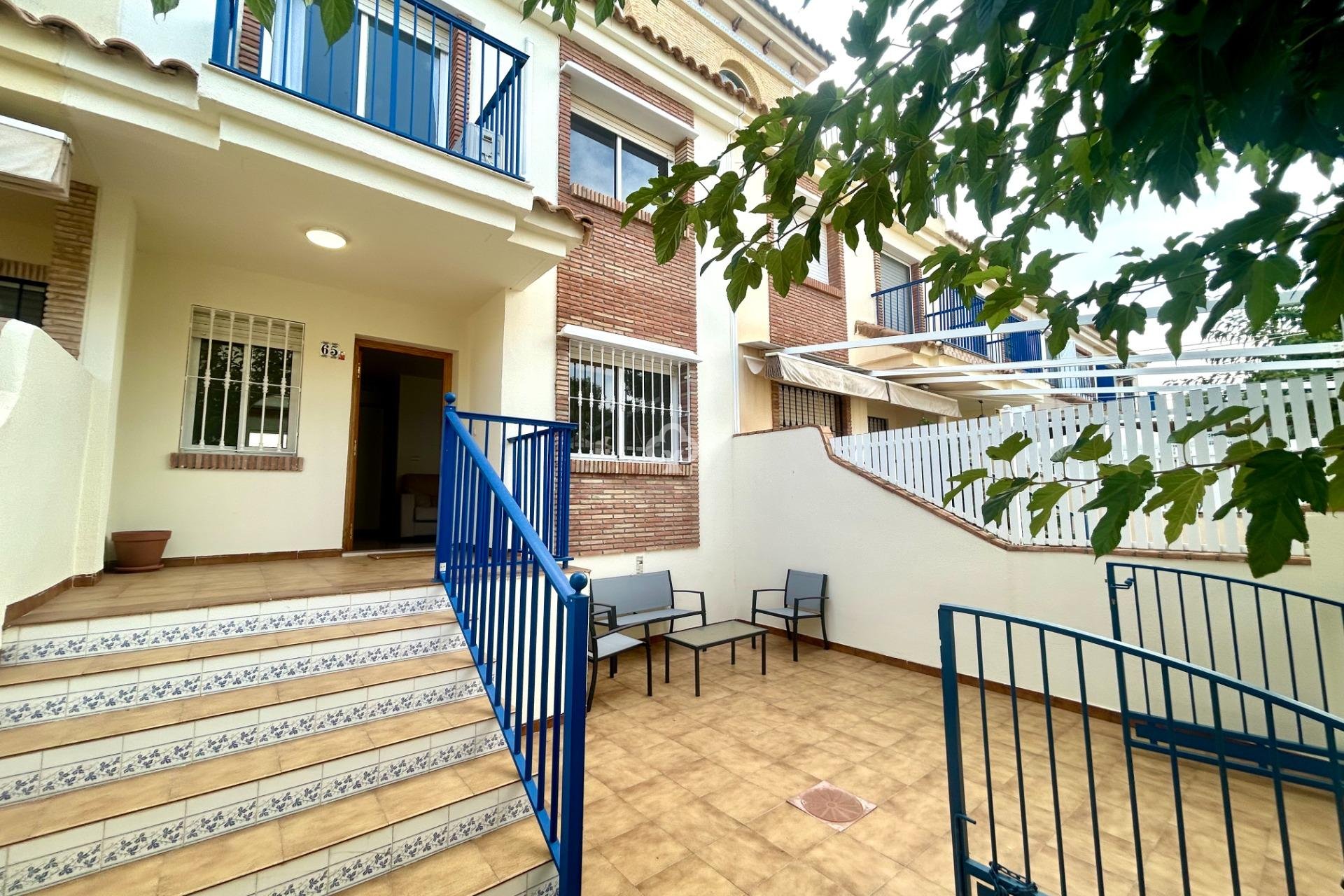 Resale - Terraced house -
Dehesa de campoamor - Campoamor