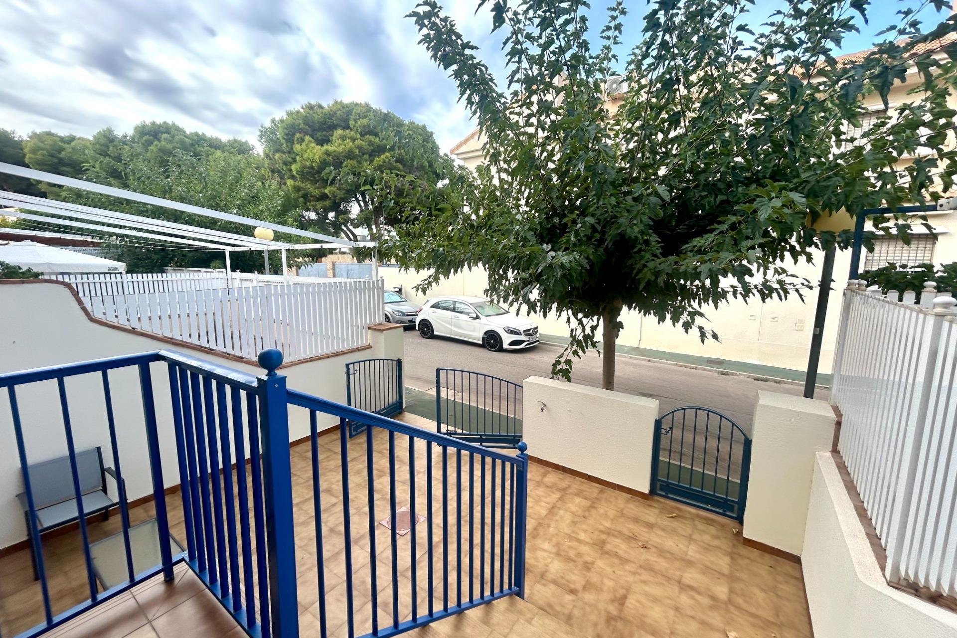 Resale - Terraced house -
Dehesa de campoamor - Campoamor