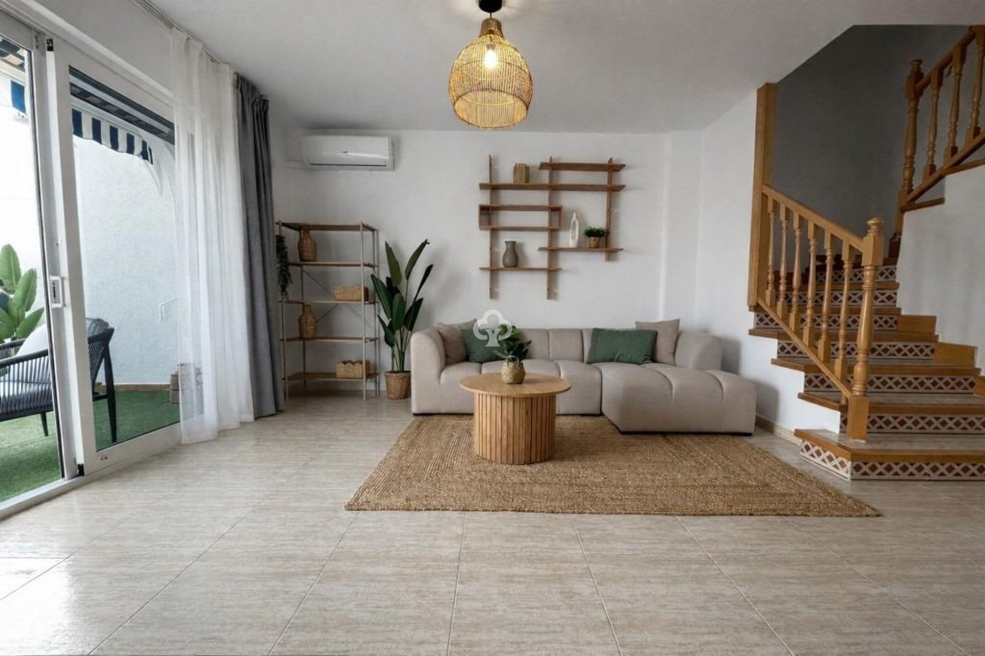 Resale - Terraced house -
Dehesa de campoamor - Campoamor