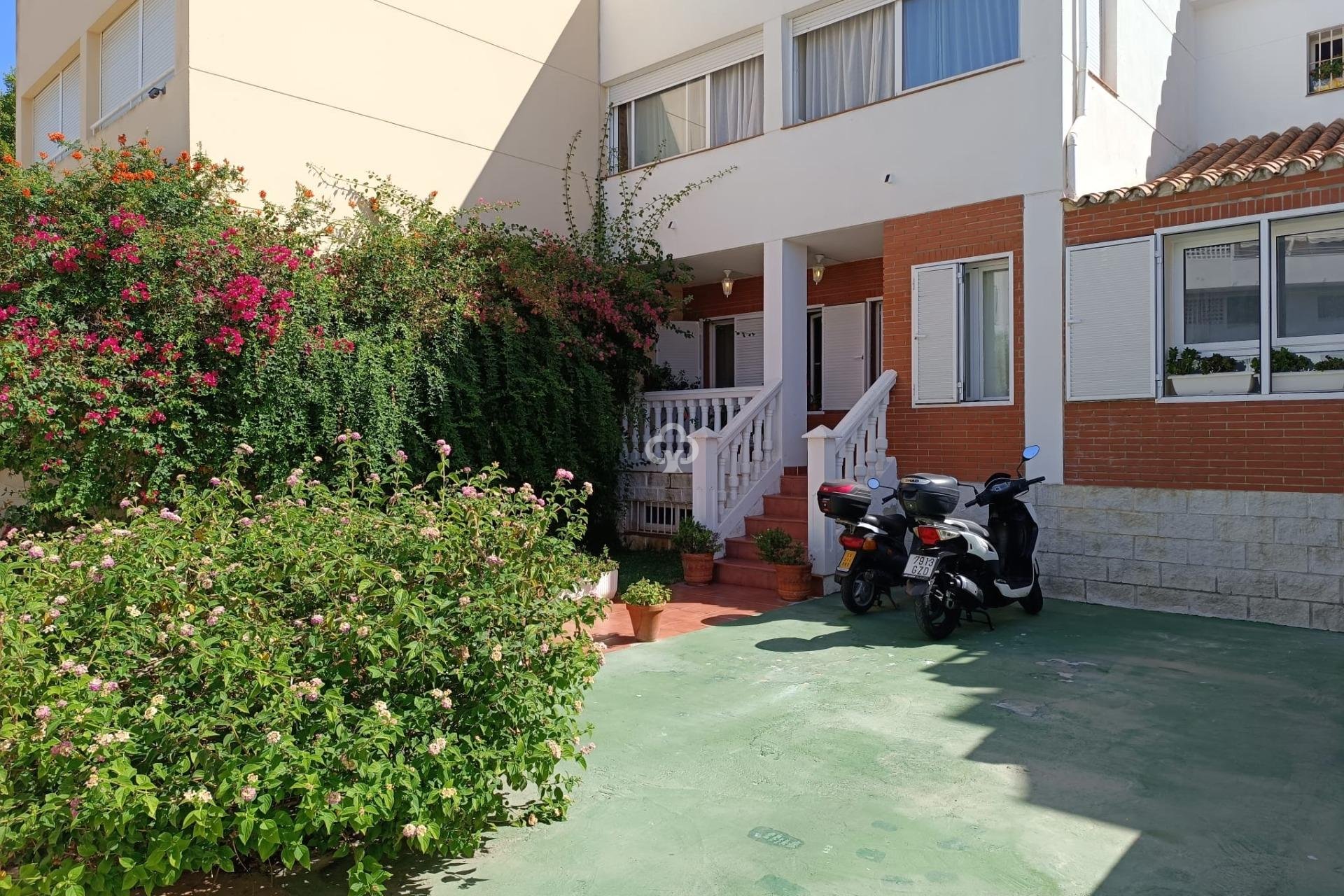 Resale - Townhouse -
Fuengirola - Castillo de Sohail