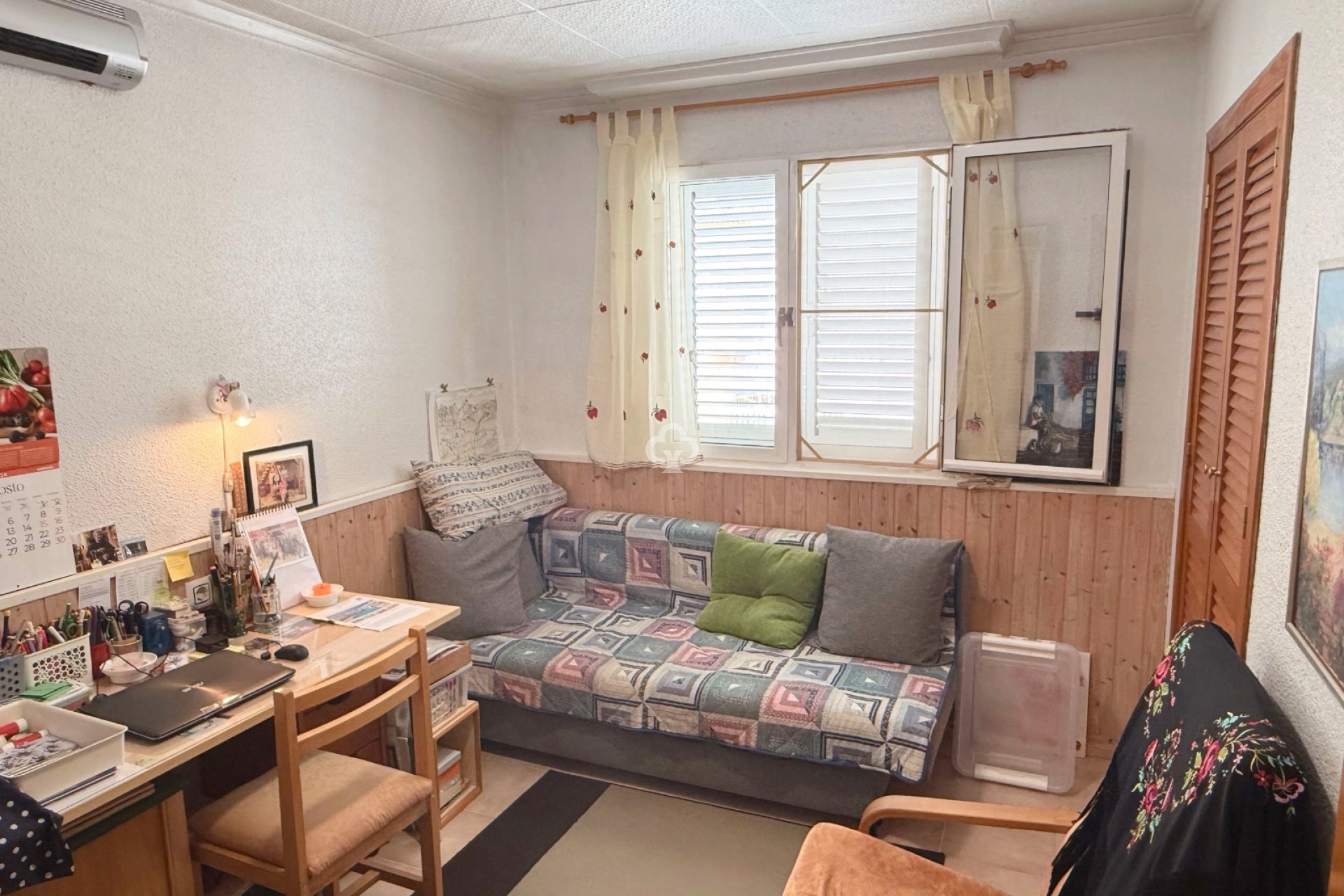 Resale - Townhouse -
Mil Palmeras