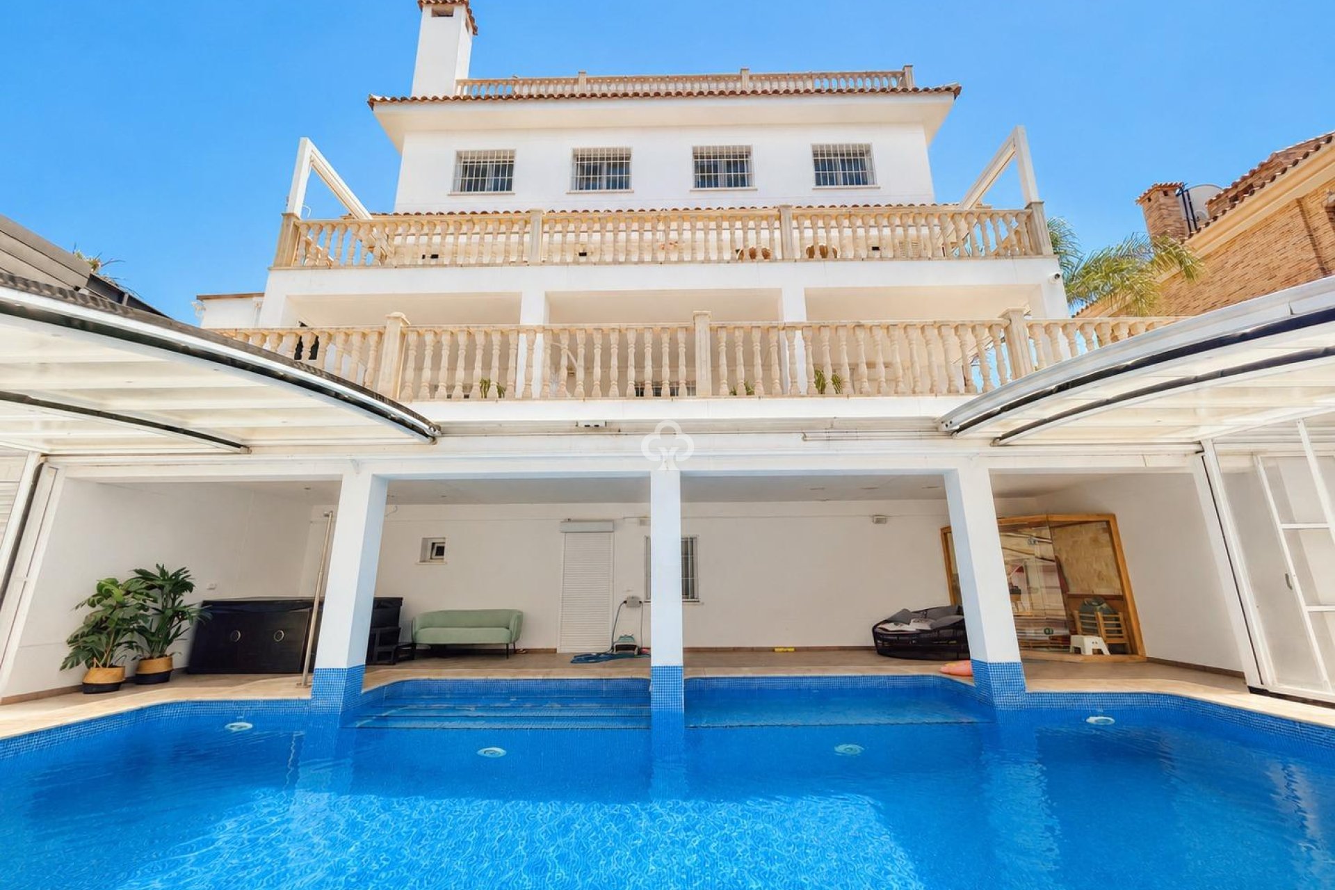 Resale - Villa -
Dehesa de campoamor - Campoamor