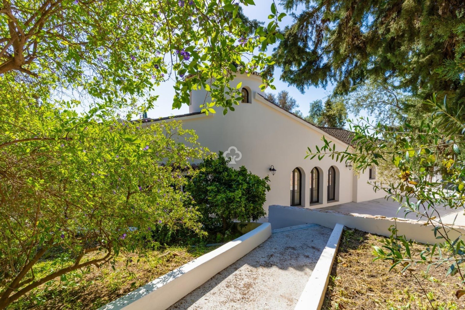 Resale - Villa -
Mijas - El Coto